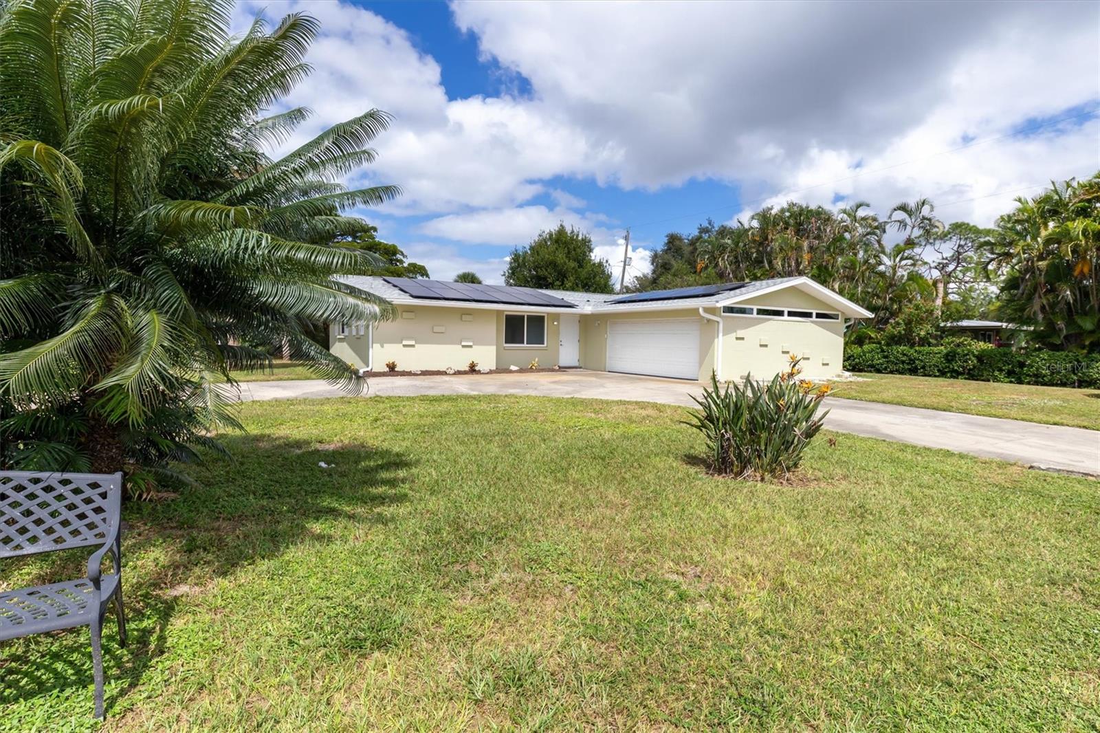 Image 2 of 30 For 510 Venice Boulevard