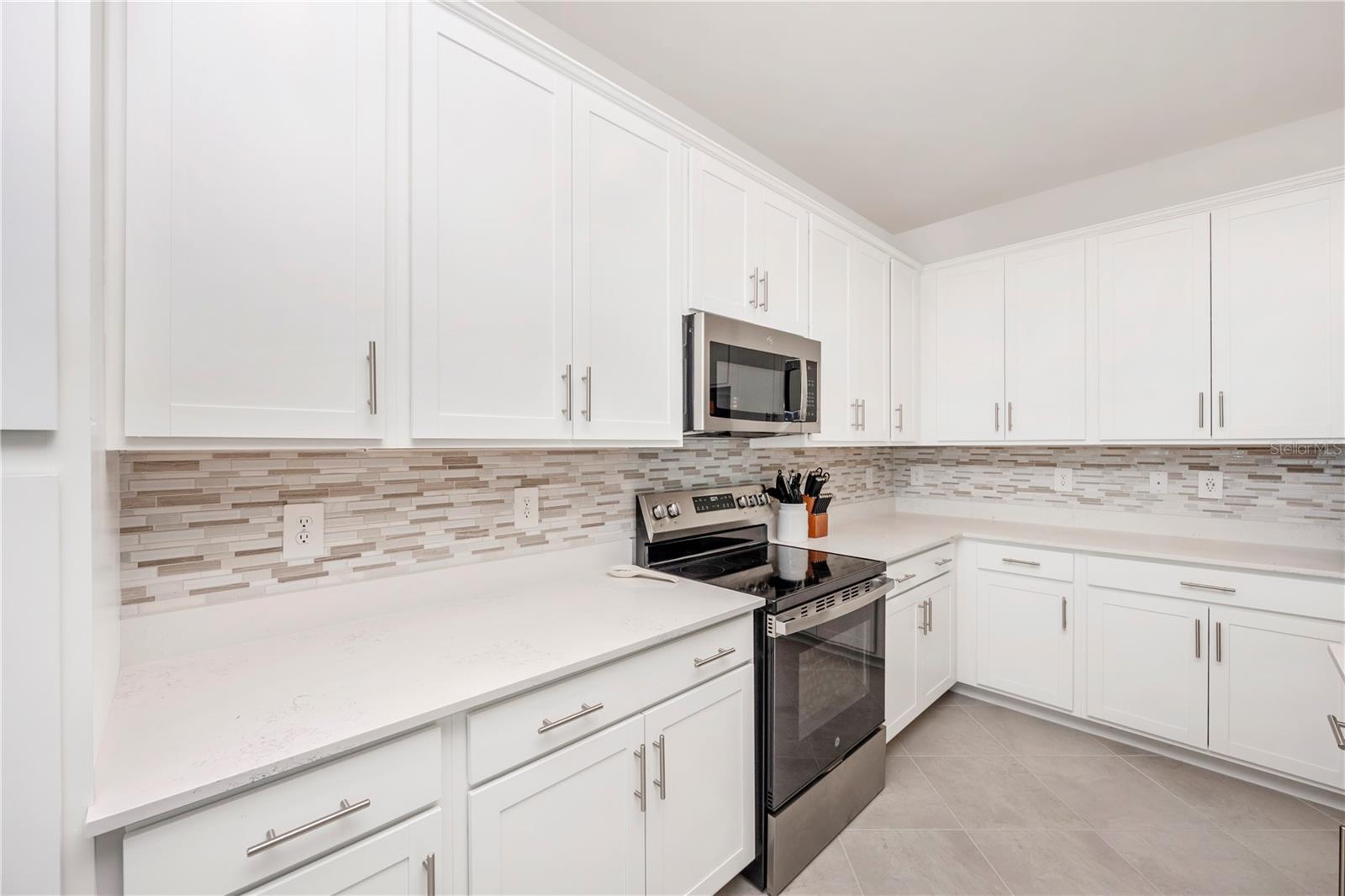 Image 10 of 97 For 17655 Opal Sand Drive 402