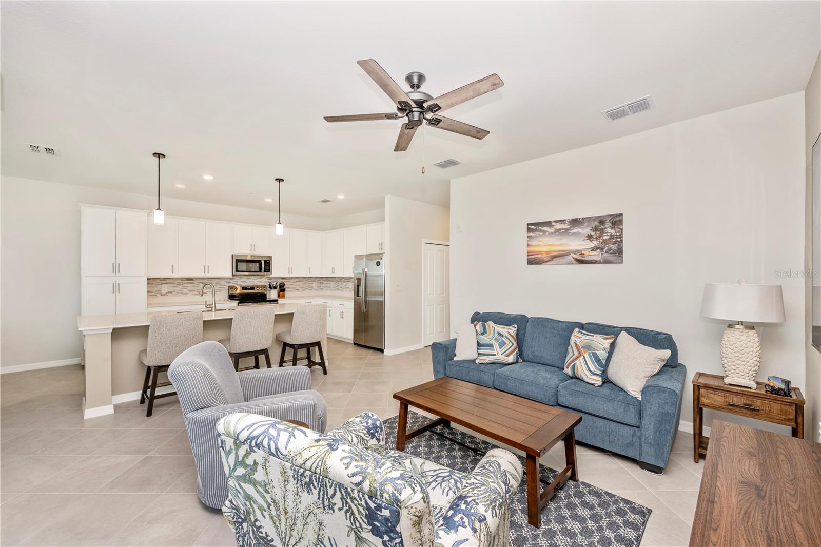 Image 17 of 97 For 17655 Opal Sand Drive 402