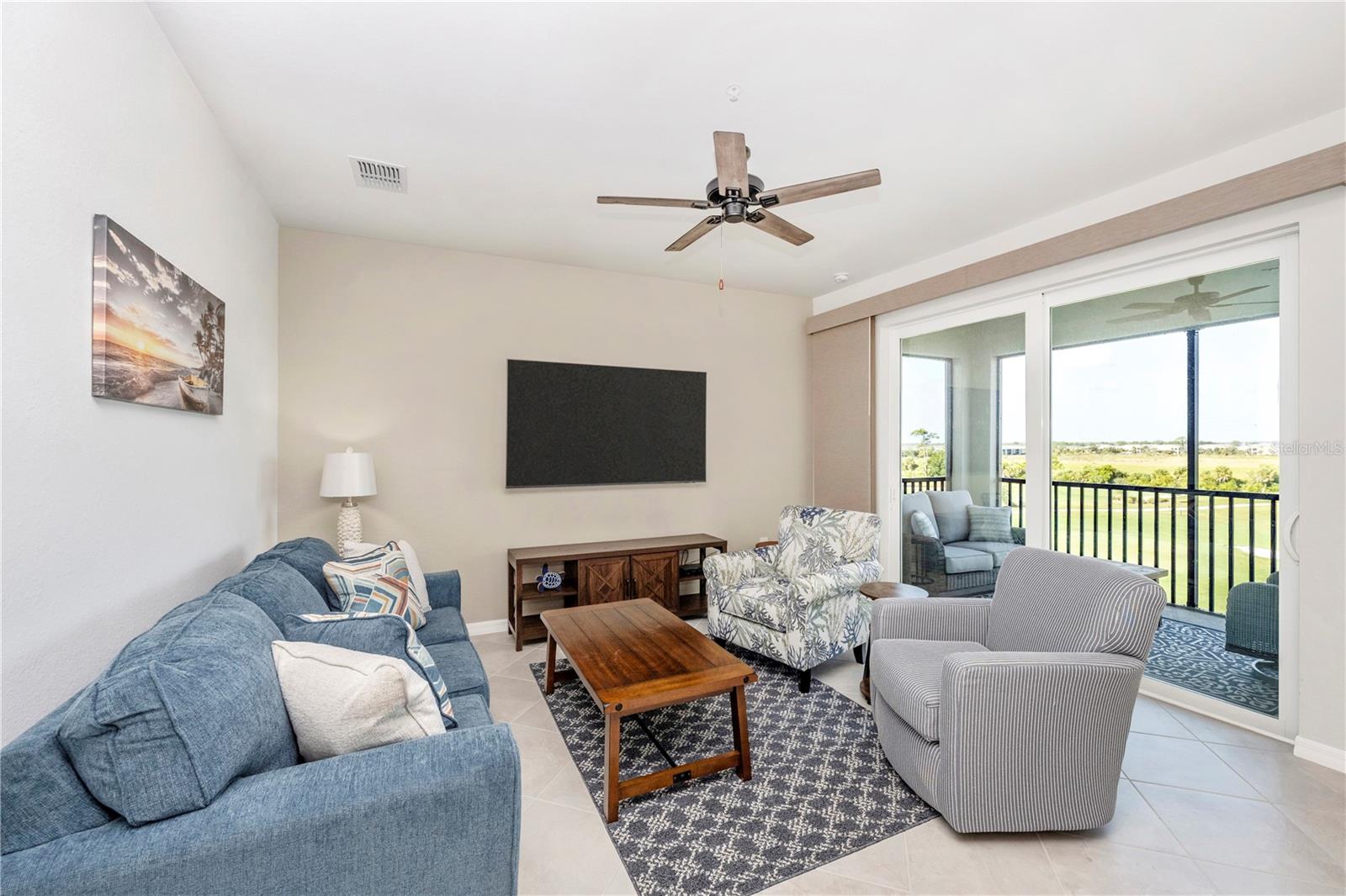 Image 21 of 97 For 17655 Opal Sand Drive 402