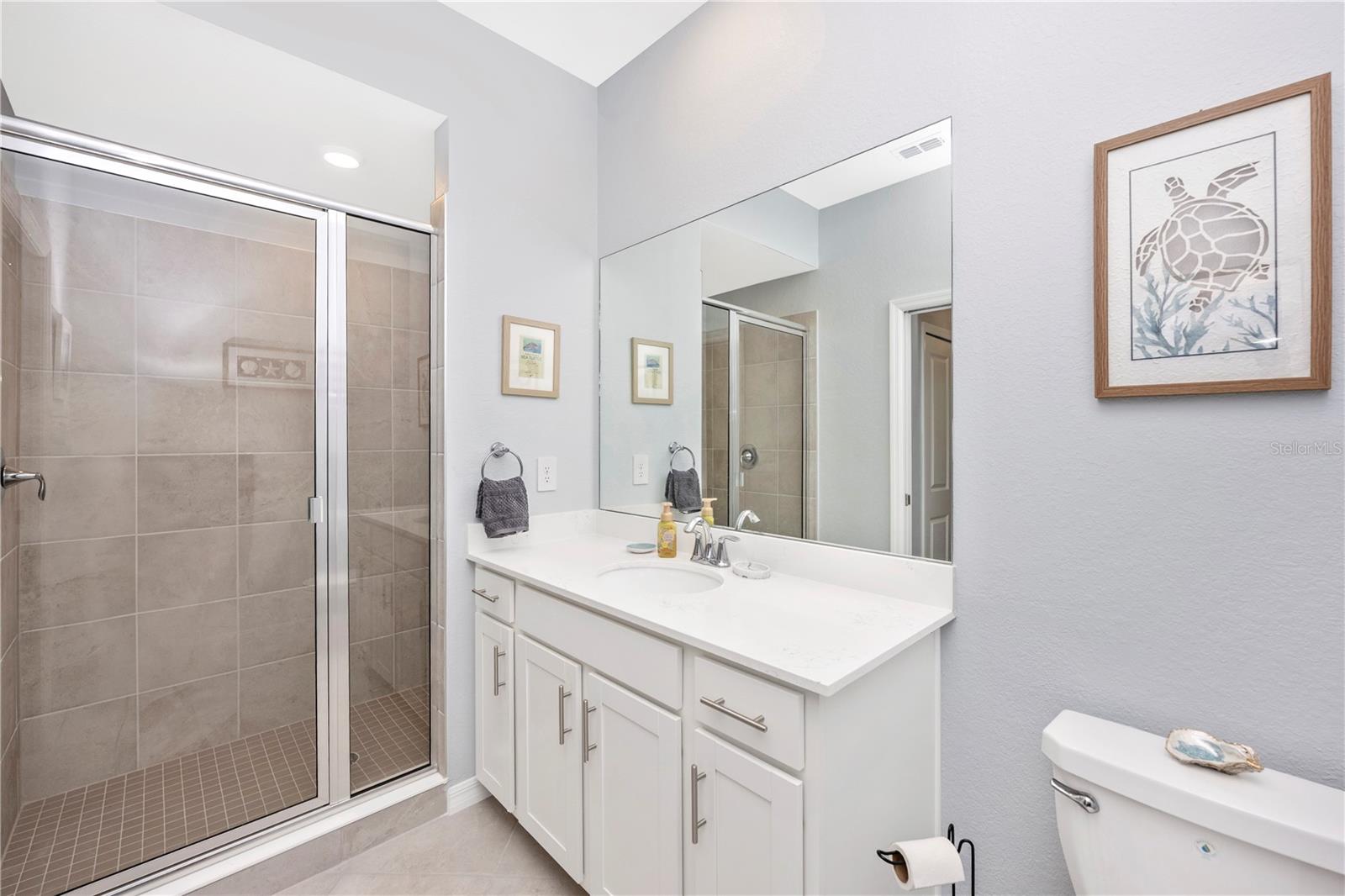 Image 26 of 97 For 17655 Opal Sand Drive 402