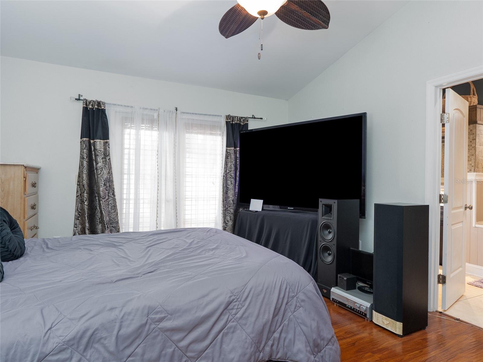 Image 23 of 32 For 7606 37th Street Circle E