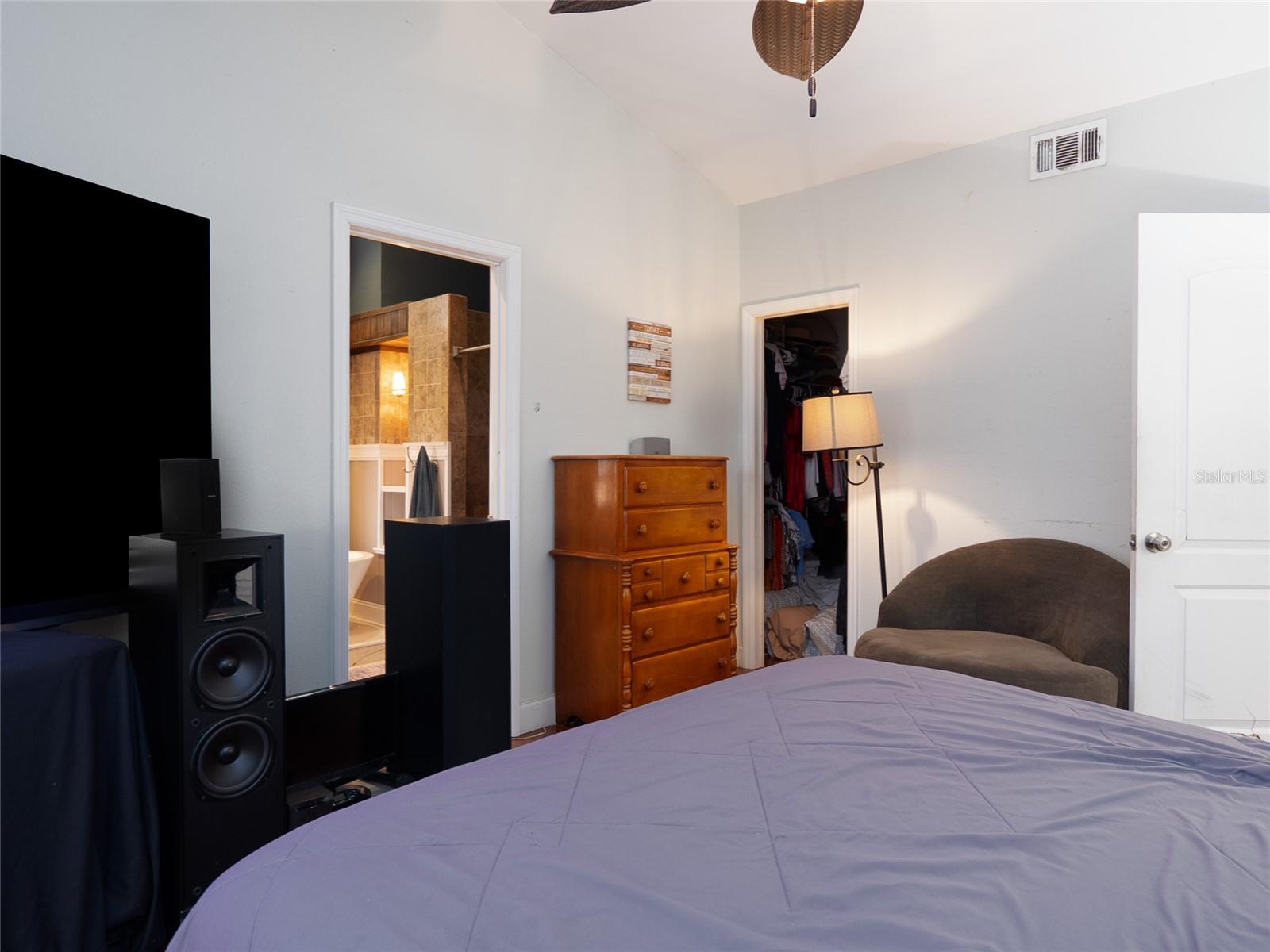 Image 25 of 32 For 7606 37th Street Circle E
