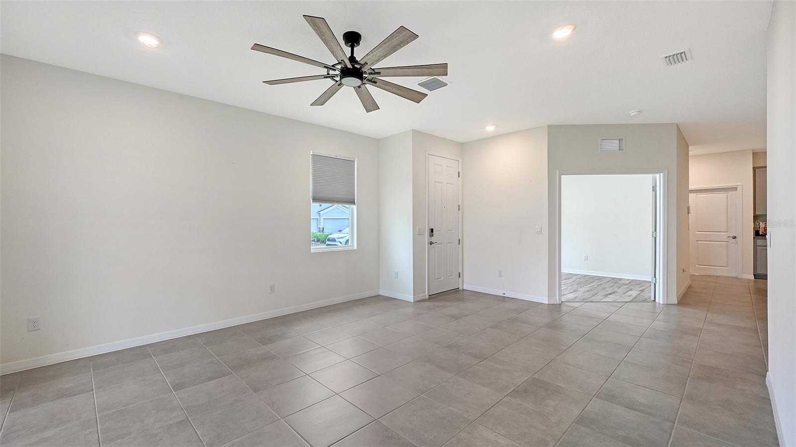 Image 12 of 55 For 532 157th Court E