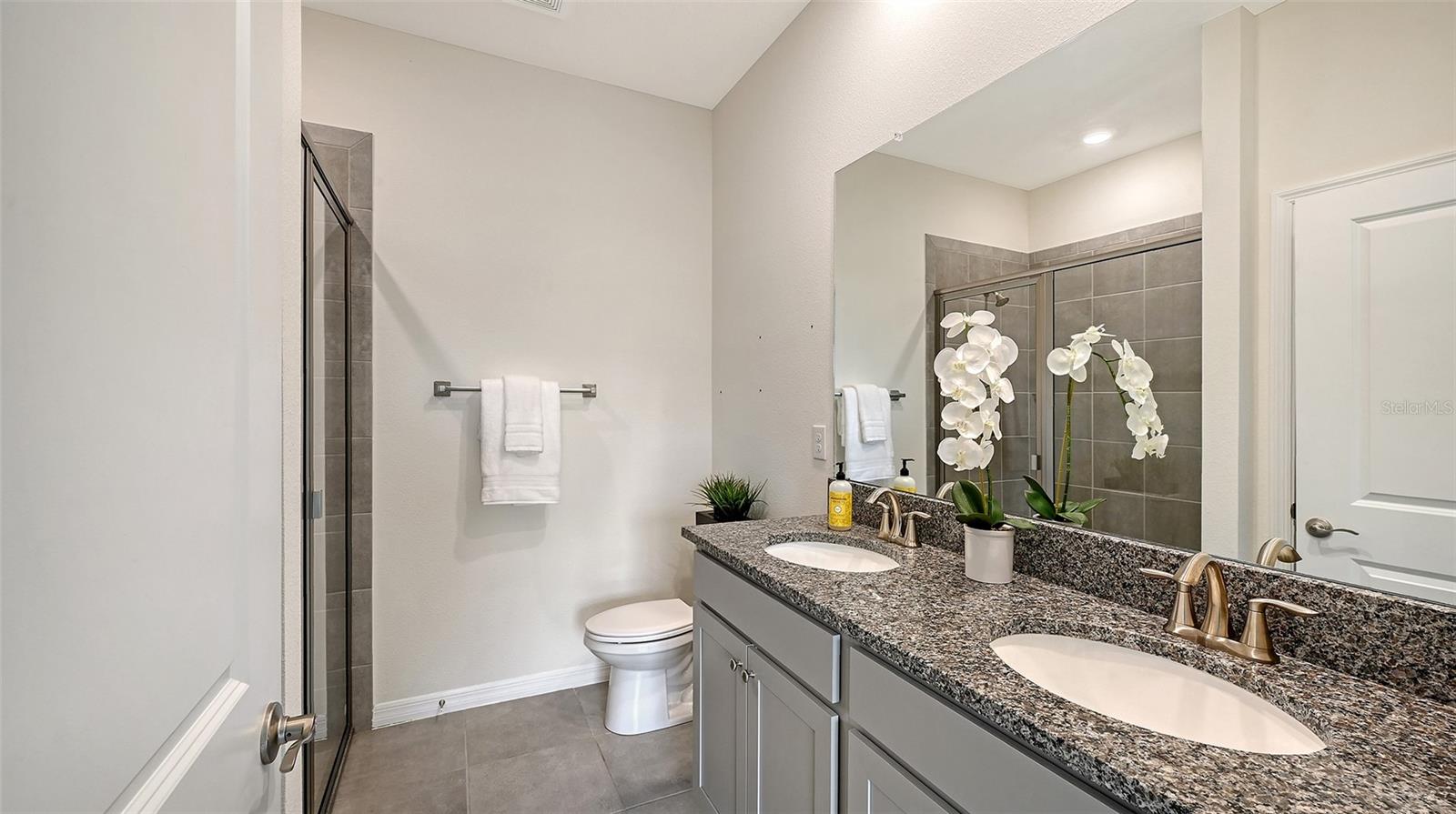 Image 16 of 55 For 532 157th Court E