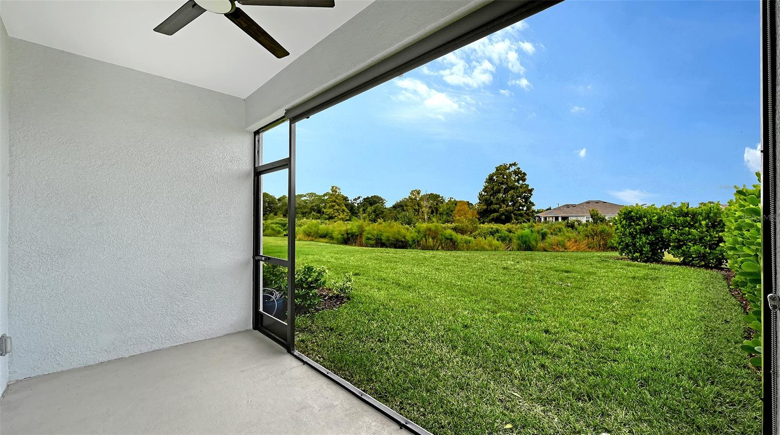 Image 5 of 55 For 532 157th Court E