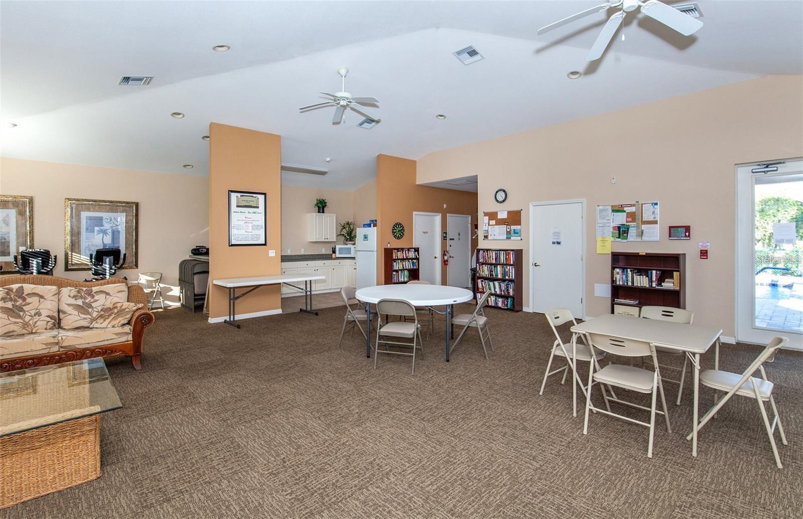 Image 41 of 50 For 201 Auburn Woods Circle