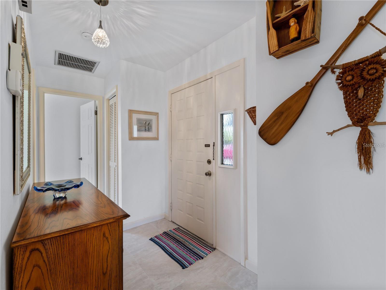 Image 3 of 55 For 1708 Lakeside Drive 1710b