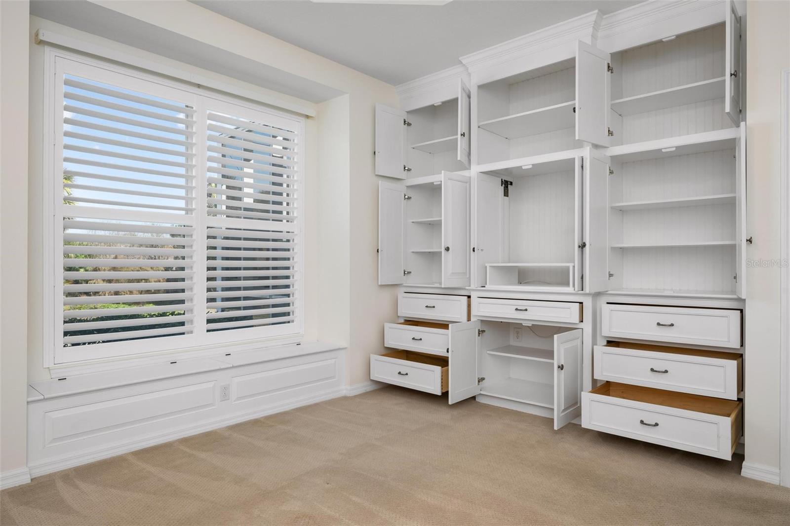 Image 34 of 83 For 1823 San Trovaso Way