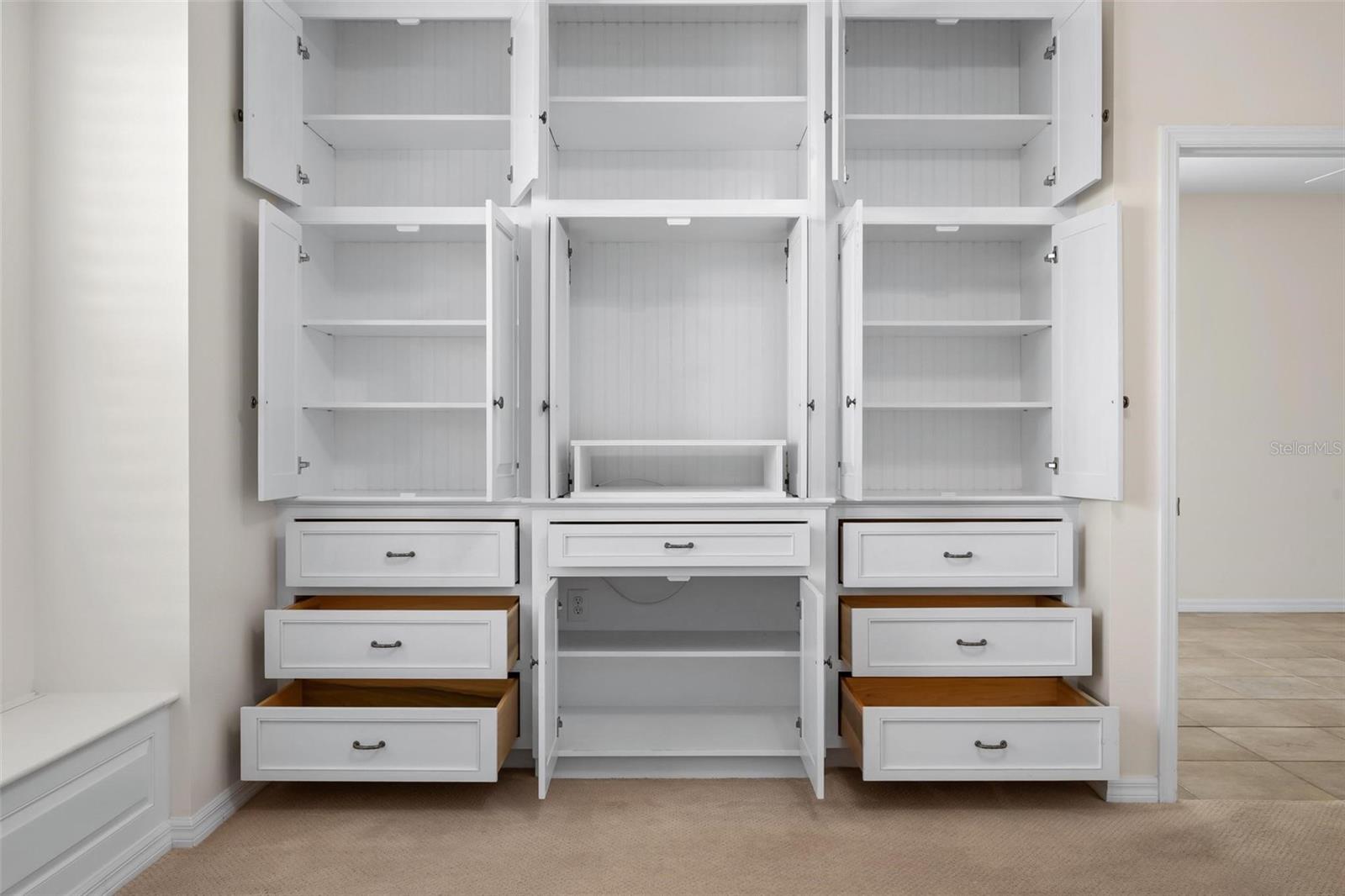 Image 35 of 83 For 1823 San Trovaso Way