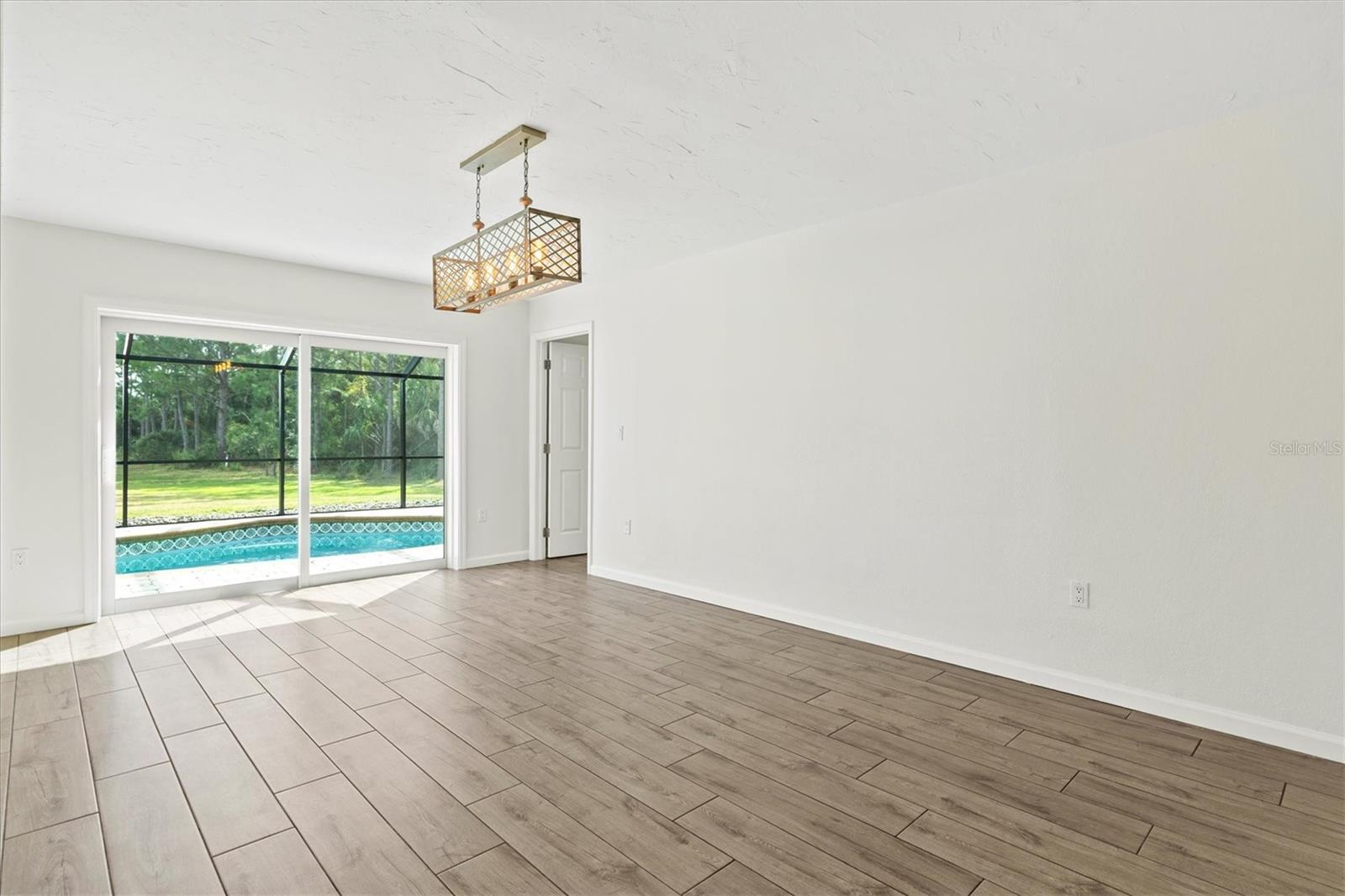 Image 38 of 96 For 7131 Saddle Creek Circle