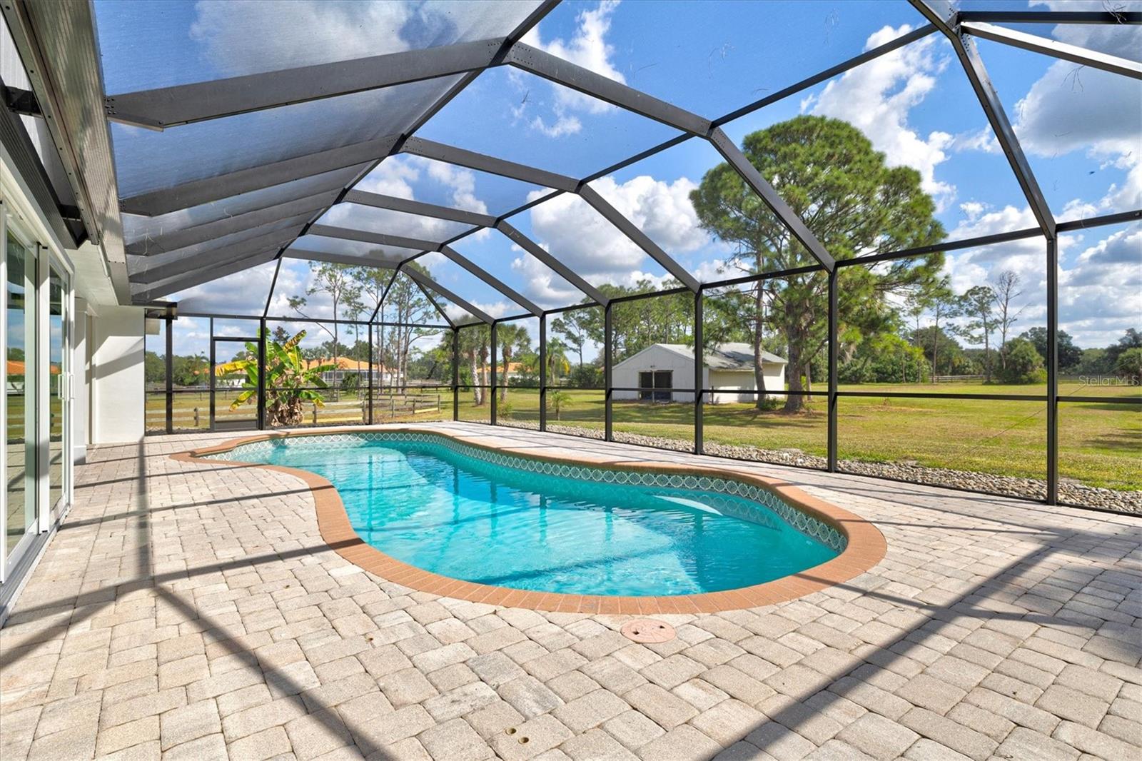 Image 4 of 96 For 7131 Saddle Creek Circle