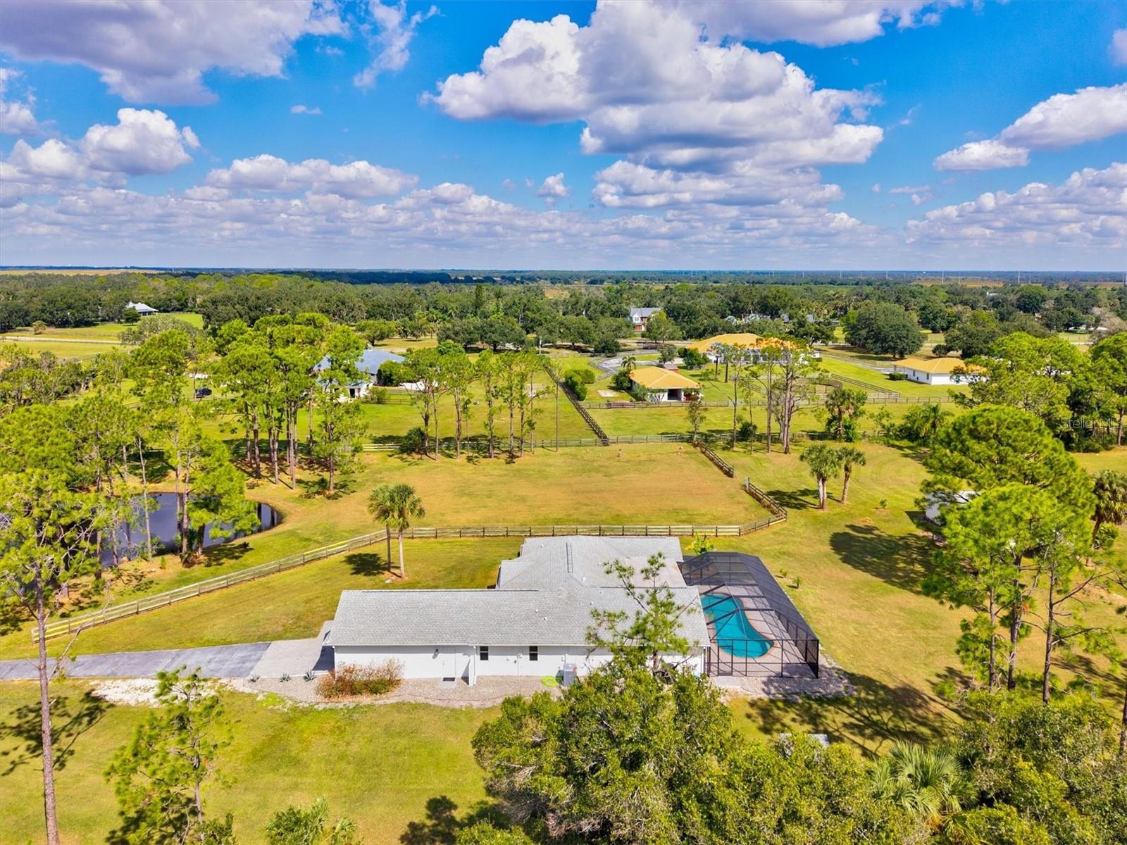 Image 77 of 96 For 7131 Saddle Creek Circle