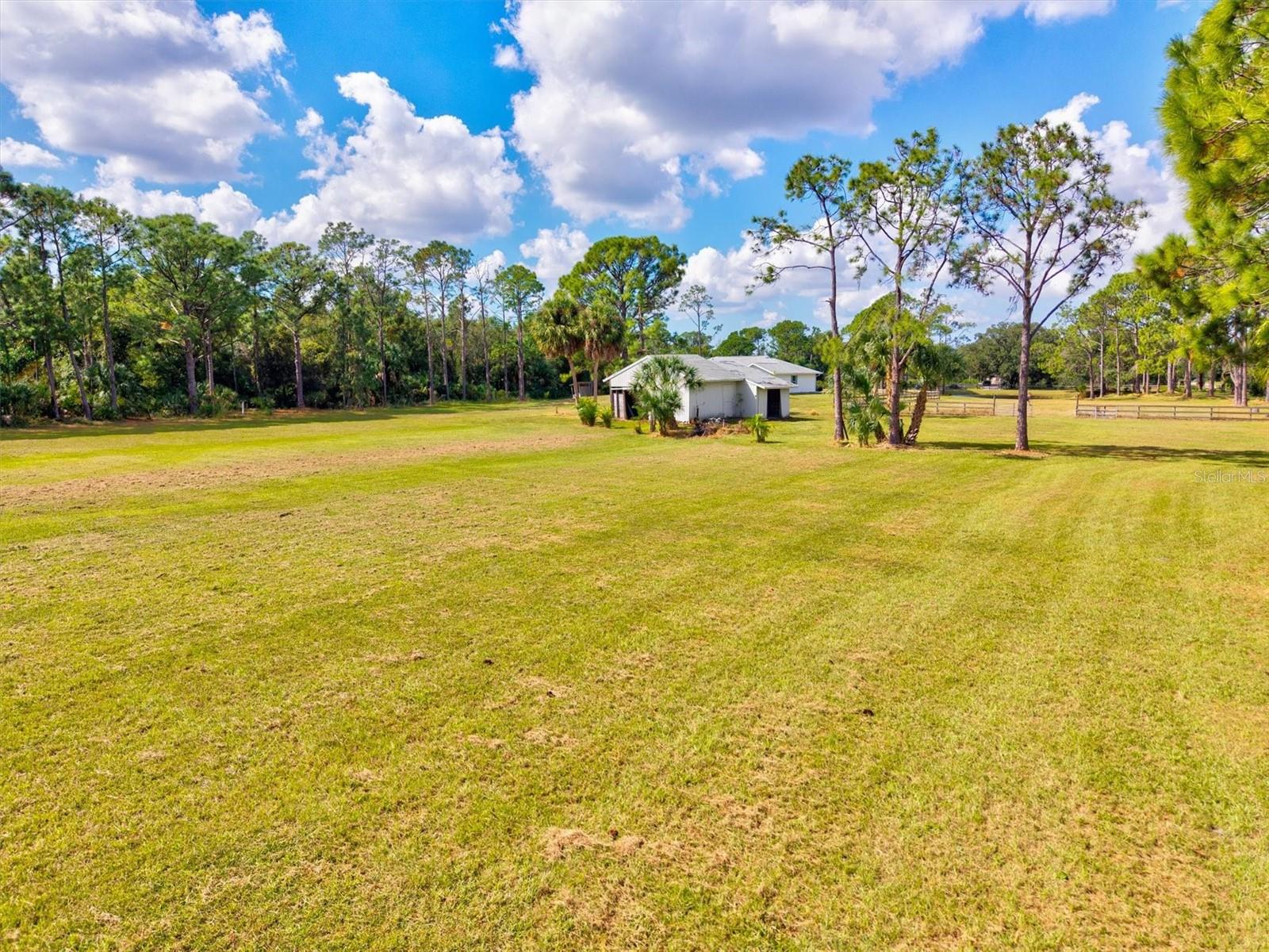 Image 85 of 96 For 7131 Saddle Creek Circle