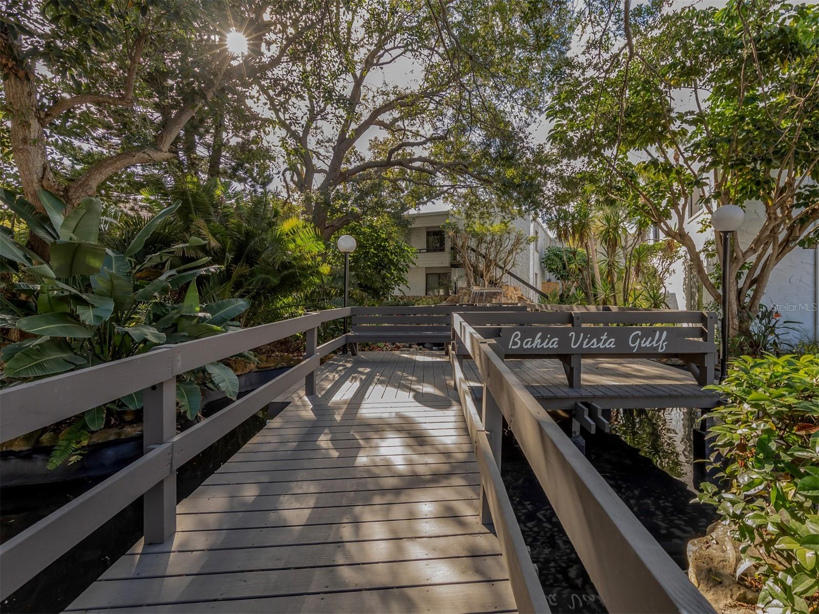 Image 44 of 56 For 1555 Tarpon Center Drive 131