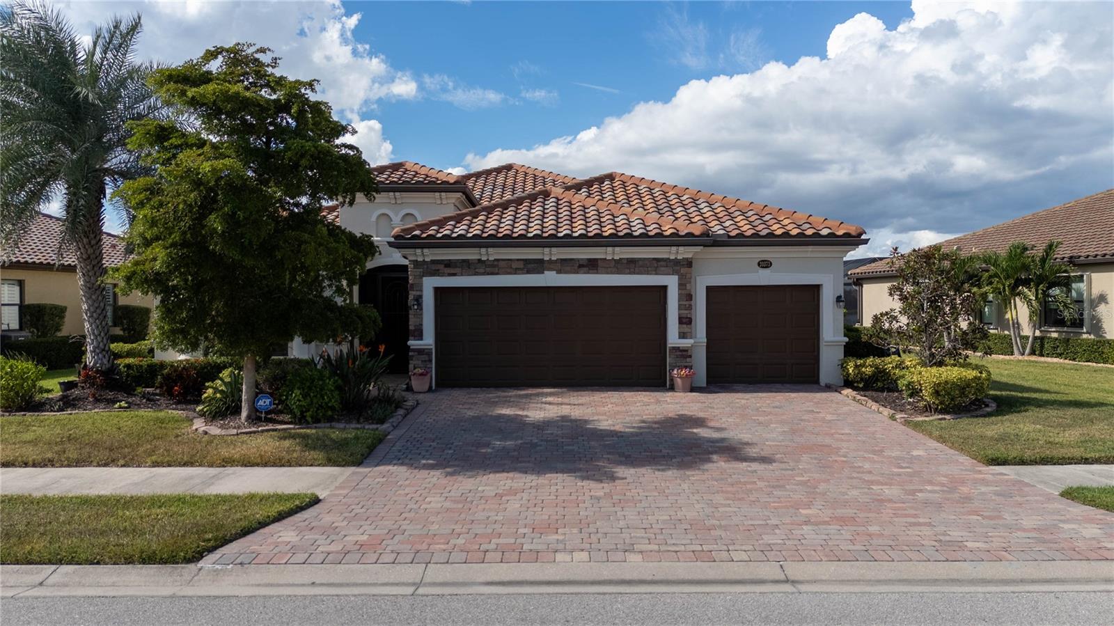 Details for 20373 Granlago Drive, VENICE, FL 34293