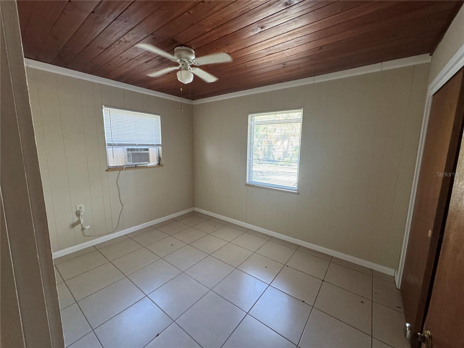 Image 5 of 6 For 242 Cedar Street 2