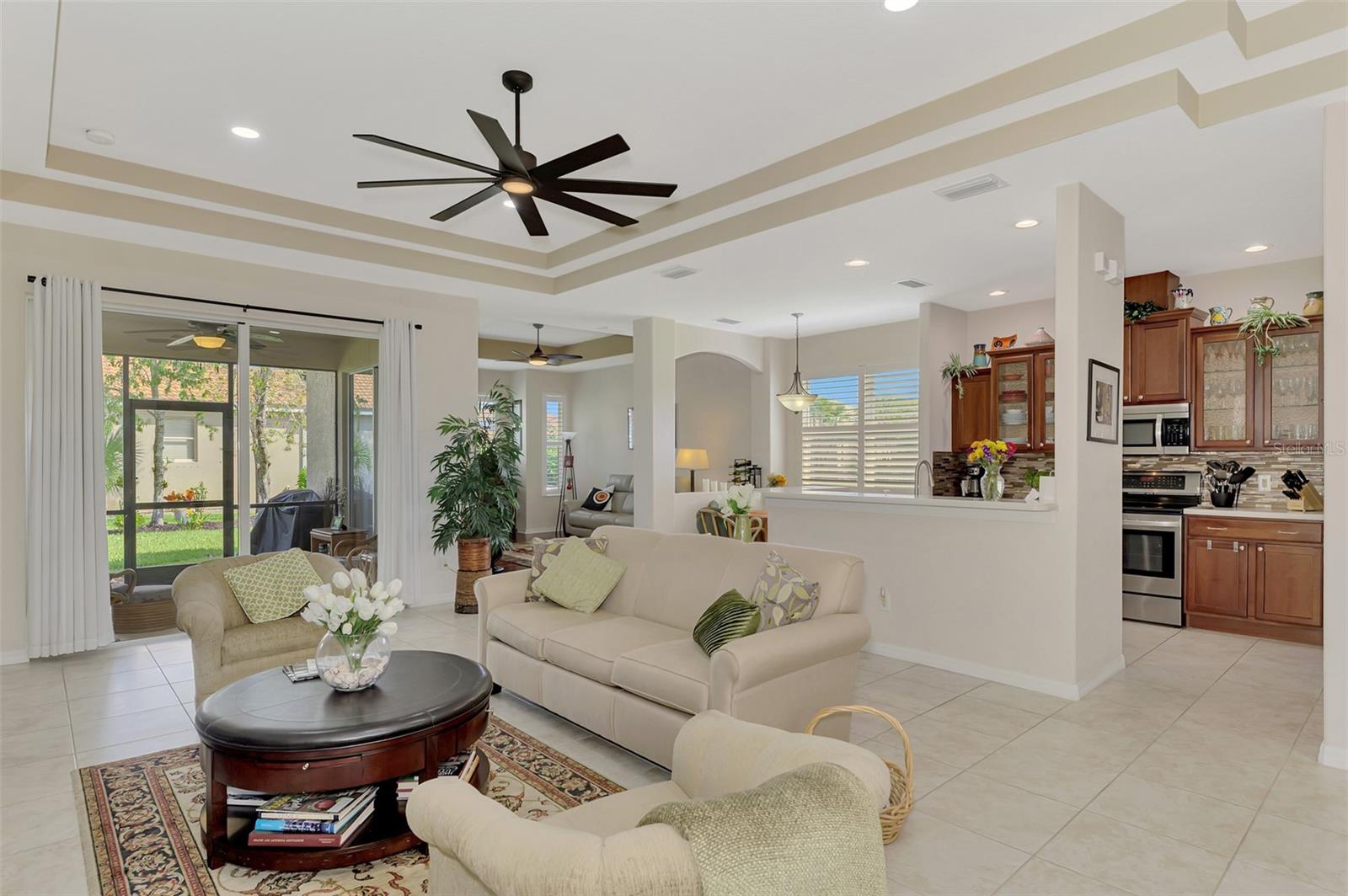 Image 12 of 55 For 11584 Dancing River Drive