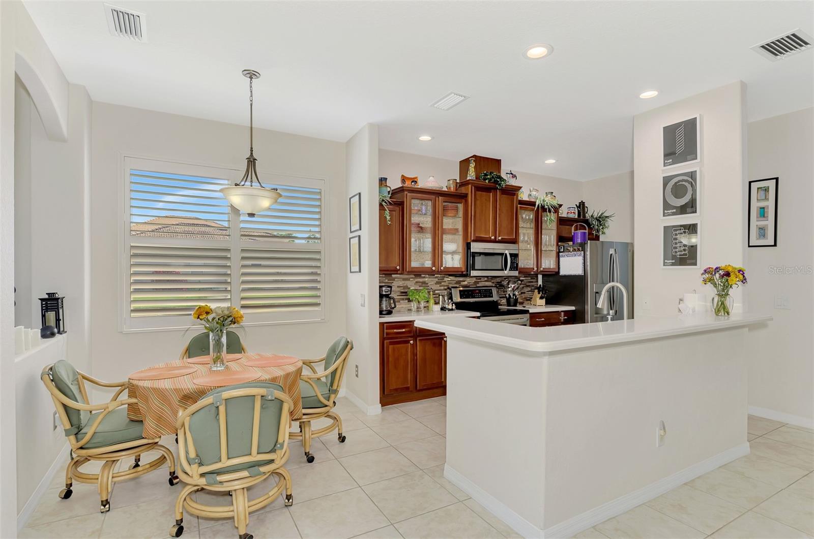 Image 17 of 55 For 11584 Dancing River Drive