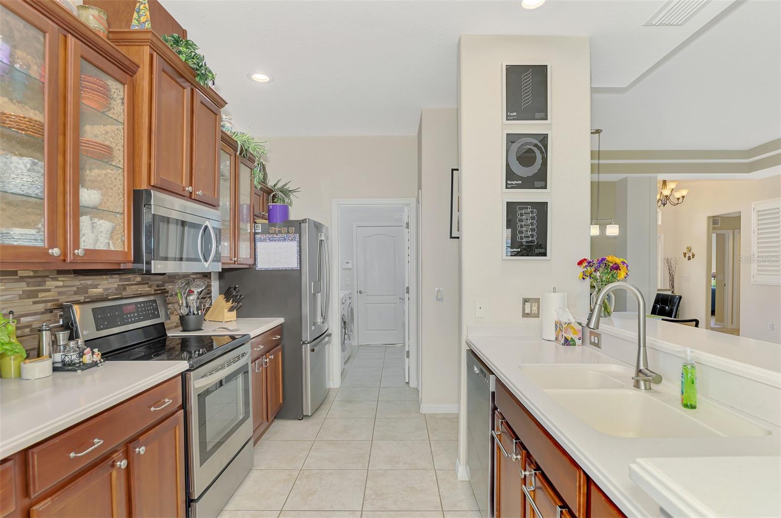Image 22 of 55 For 11584 Dancing River Drive