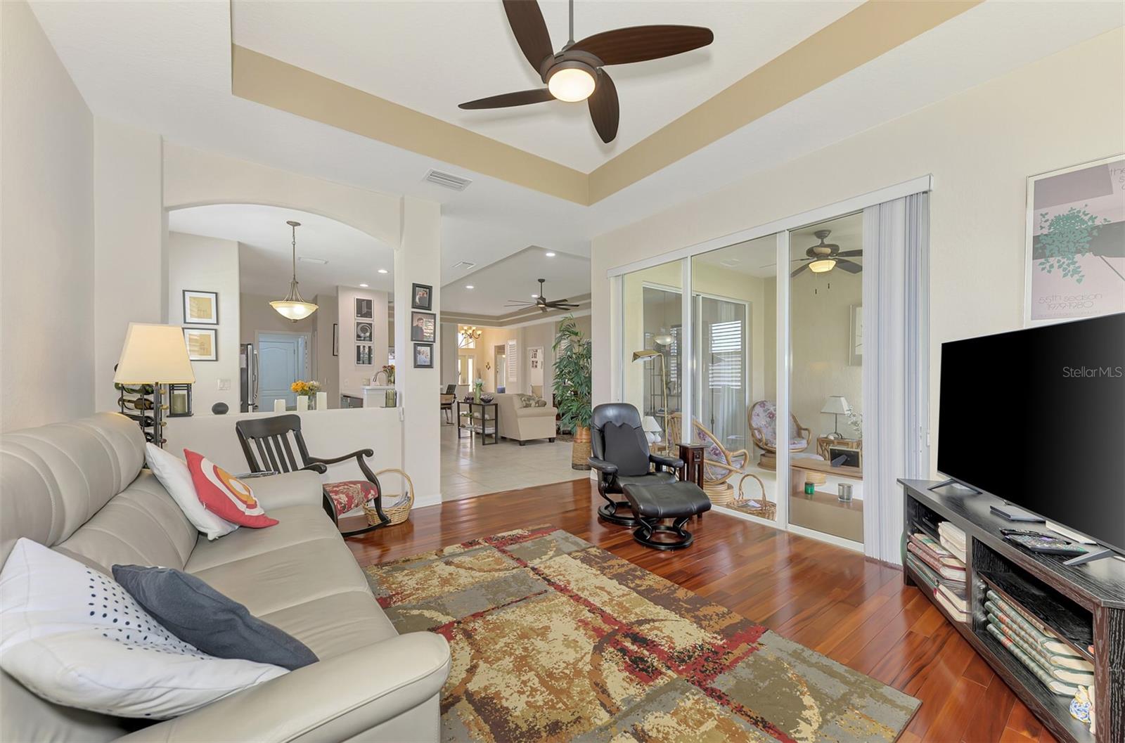 Image 31 of 55 For 11584 Dancing River Drive