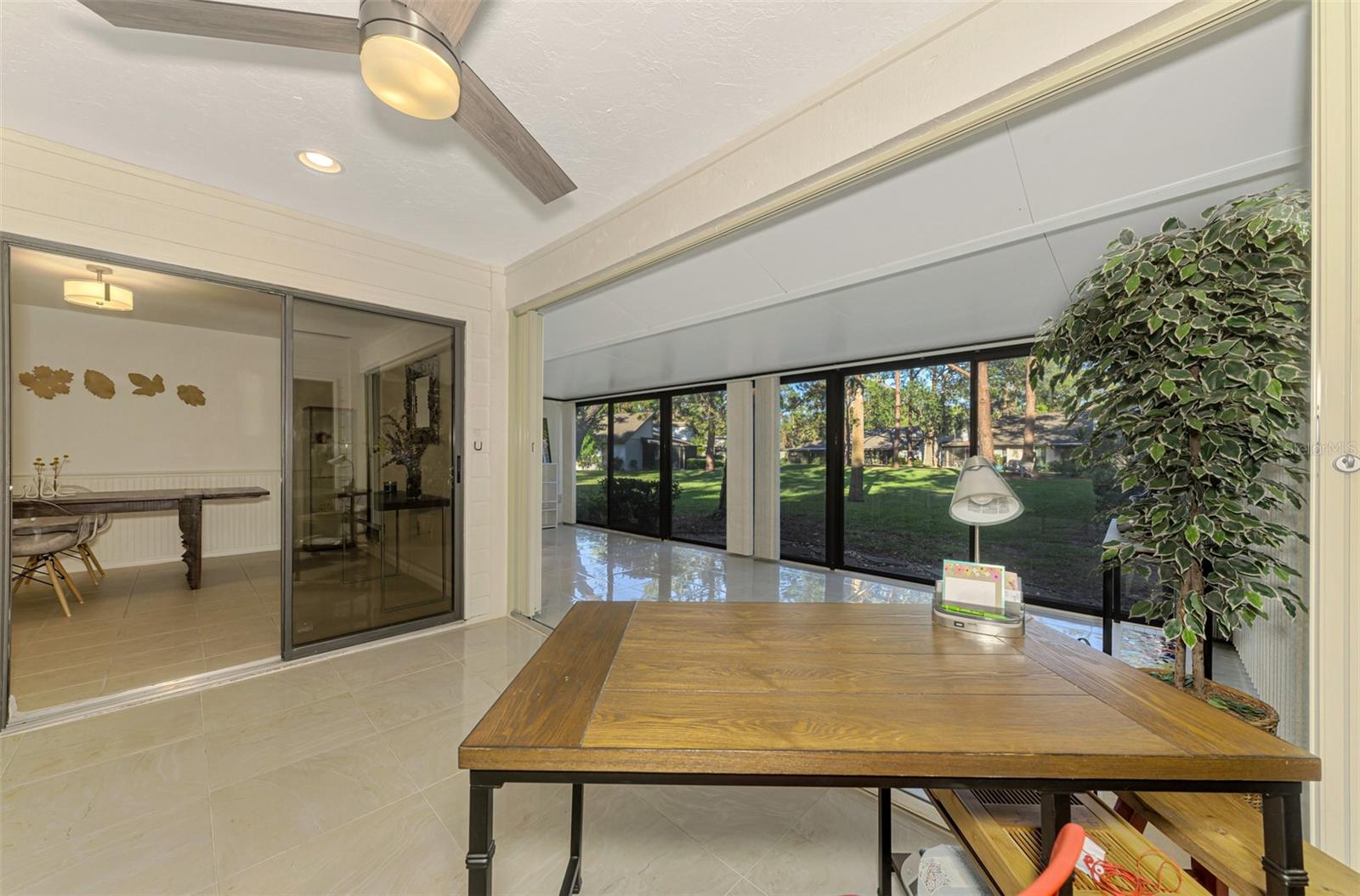 Image 18 of 26 For 4765 Oak Forest Drive W 47