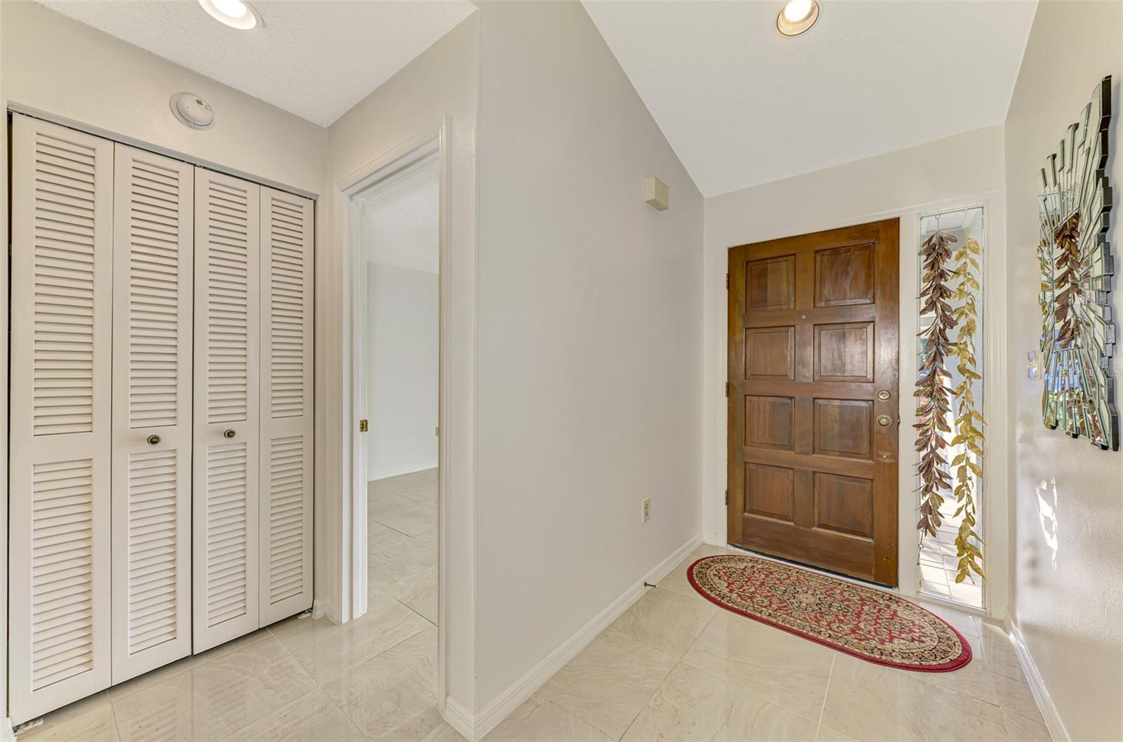 Image 3 of 26 For 4765 Oak Forest Drive W 47