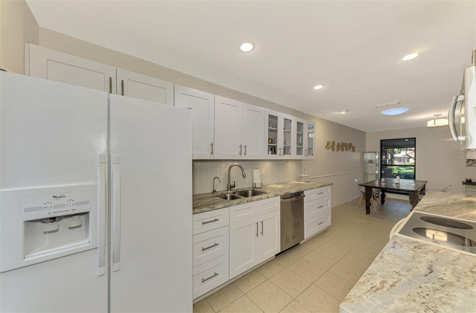Image 8 of 26 For 4765 Oak Forest Drive W 47
