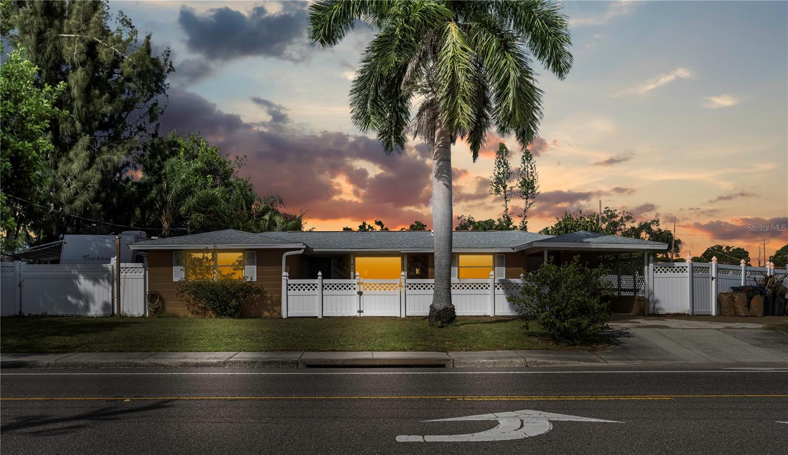 Details for 2920 Mcintosh Road, SARASOTA, FL 34232