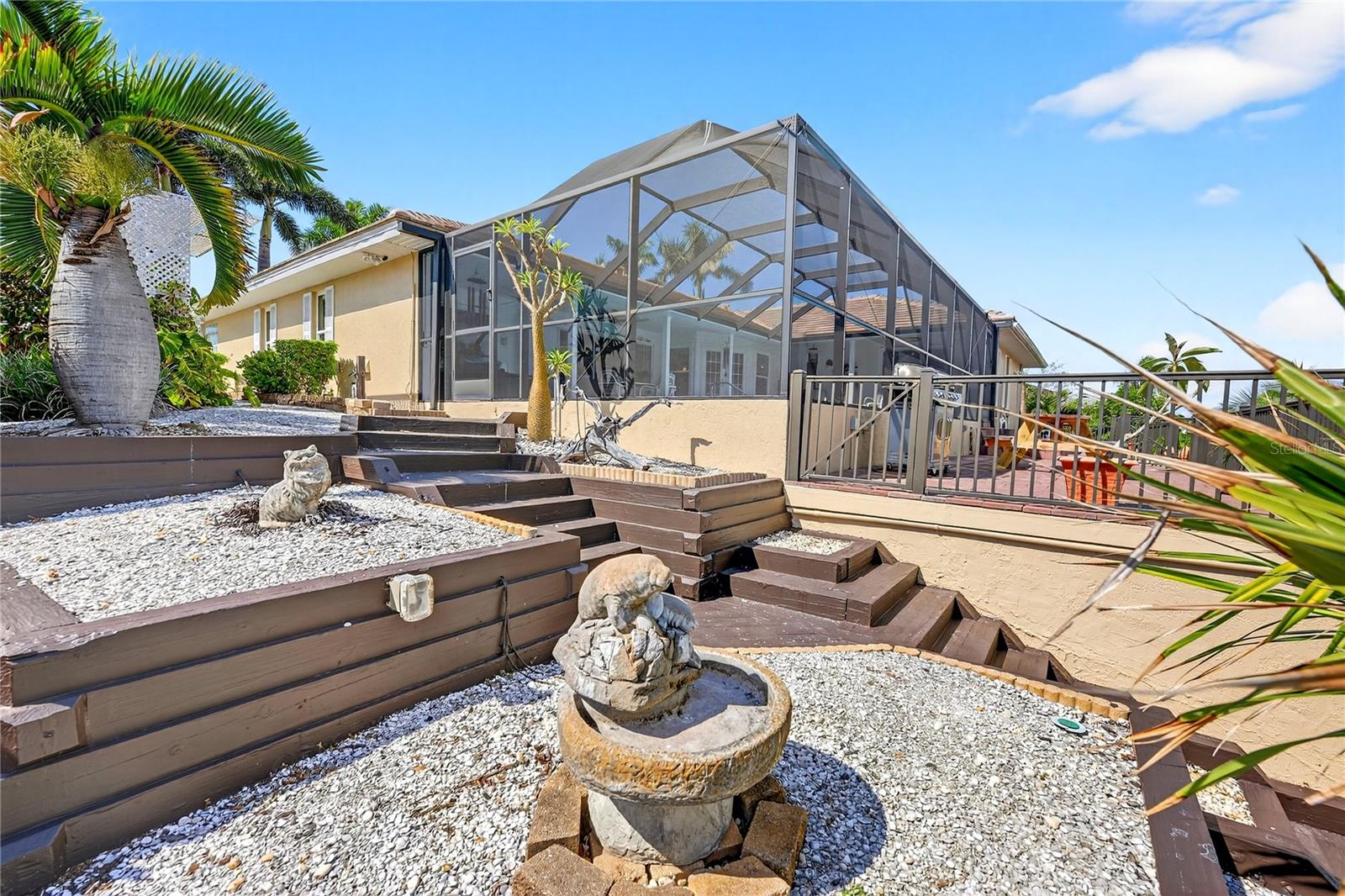 Image 41 of 47 For 319 Oakwood Circle