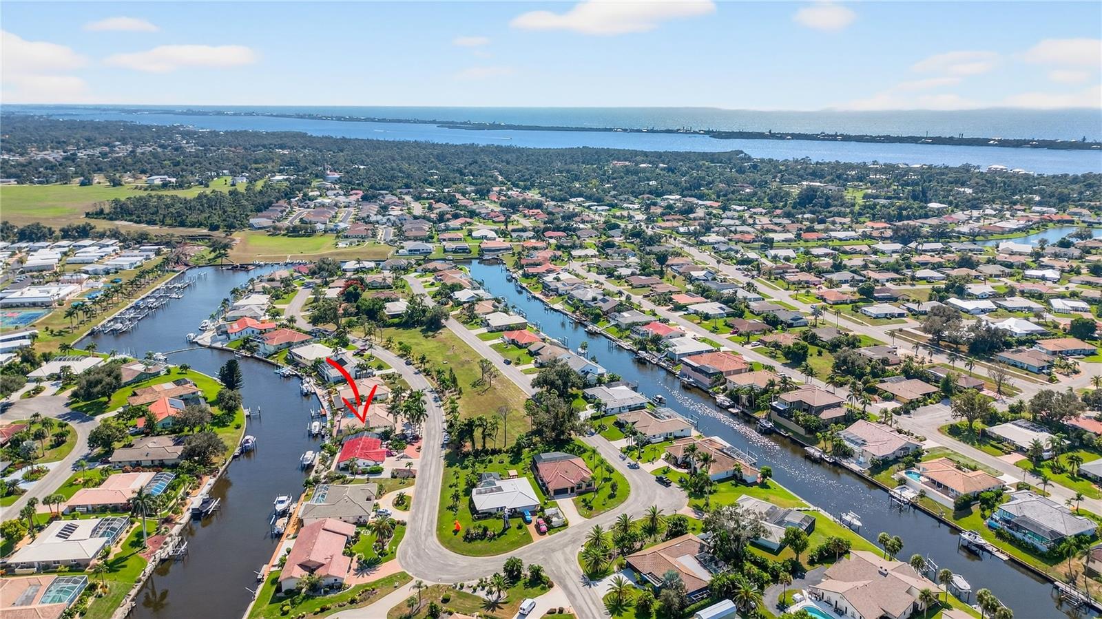 Image 45 of 47 For 319 Oakwood Circle