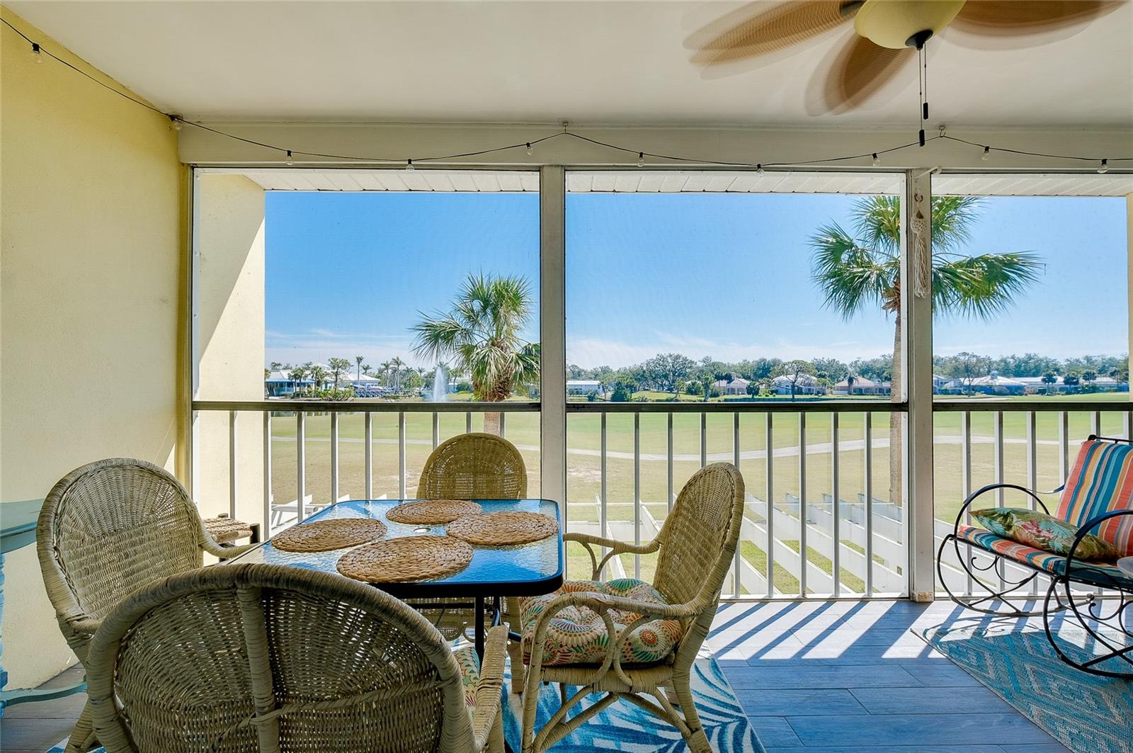 Image 21 of 36 For 410 Cerromar Circle S 240