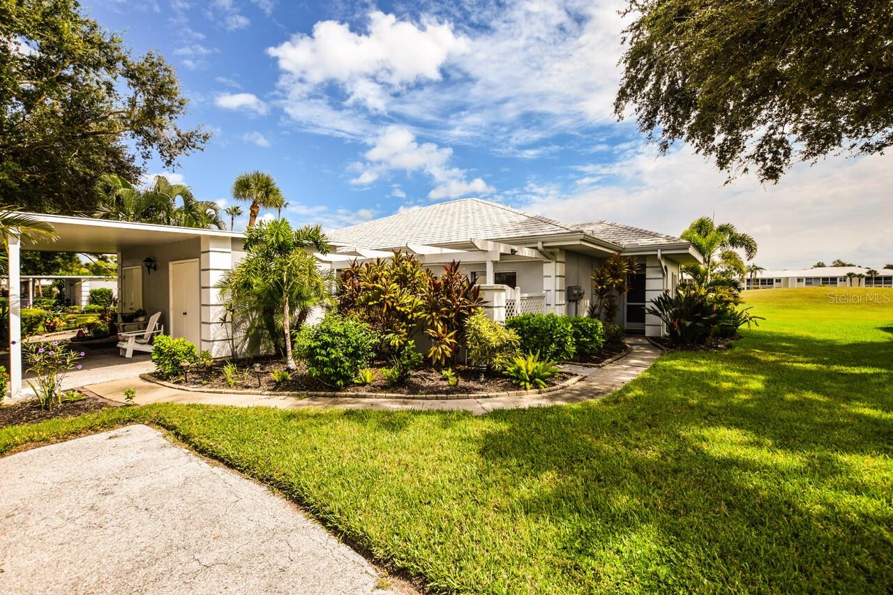 Image 2 of 63 For 208 Cerromar Way S 26