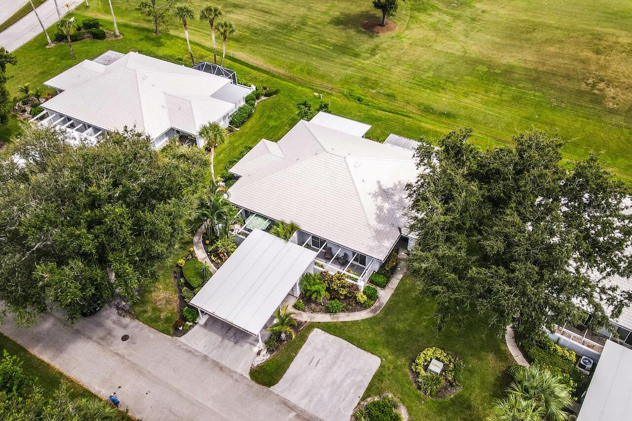 Image 35 of 63 For 208 Cerromar Way S 26
