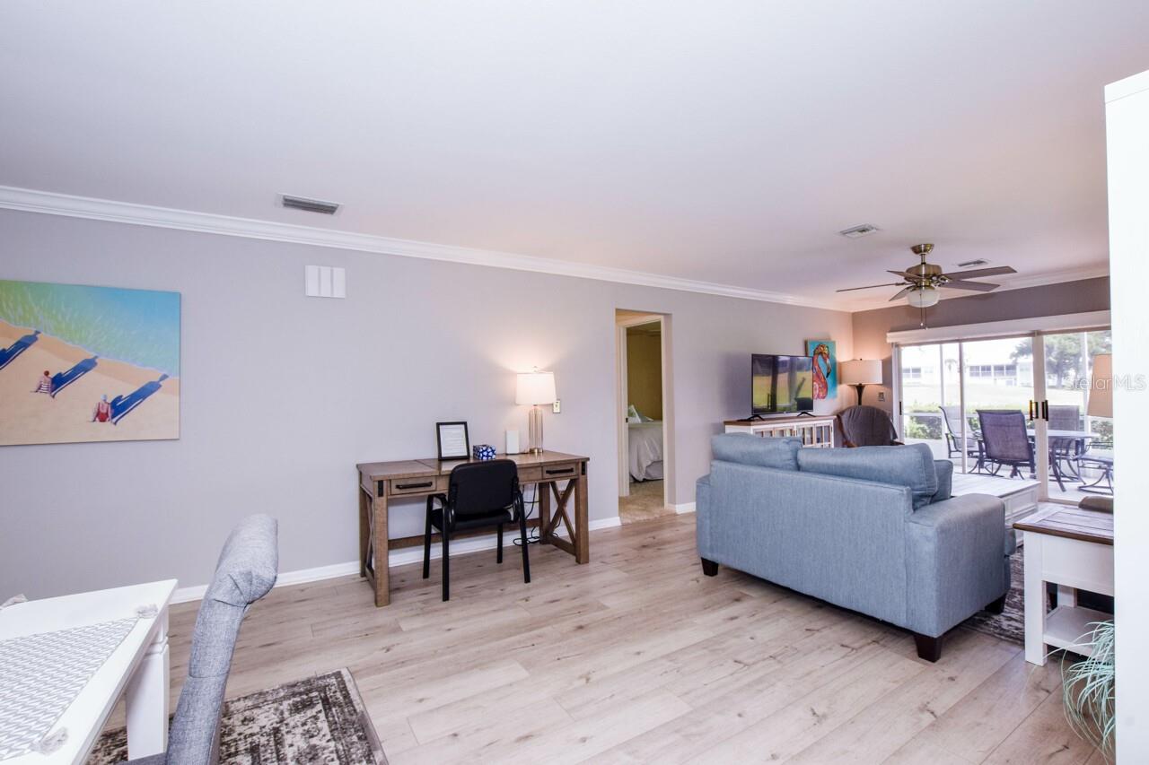 Image 6 of 63 For 208 Cerromar Way S 26
