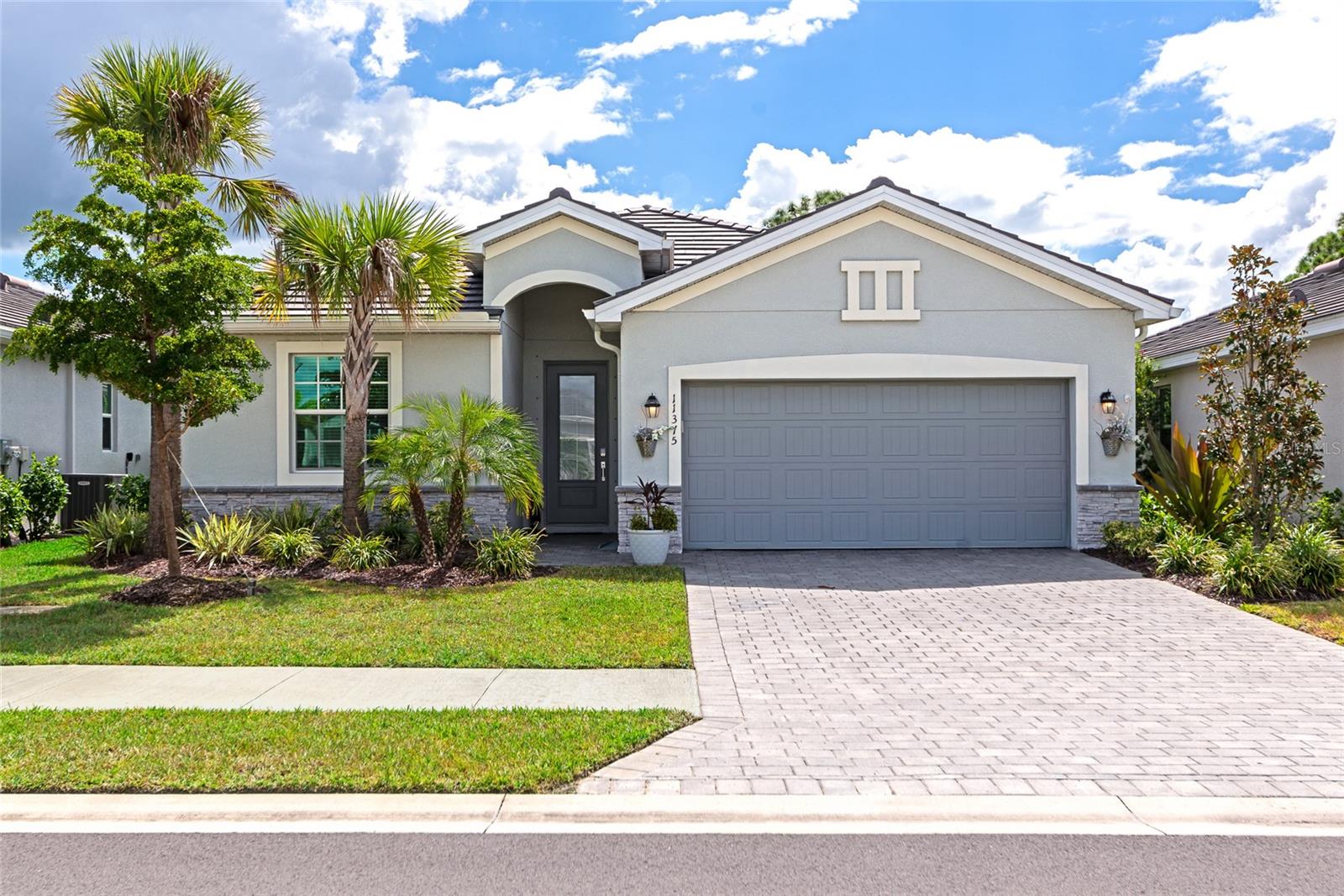 Details for 11375 Burgundy Drive, VENICE, FL 34293