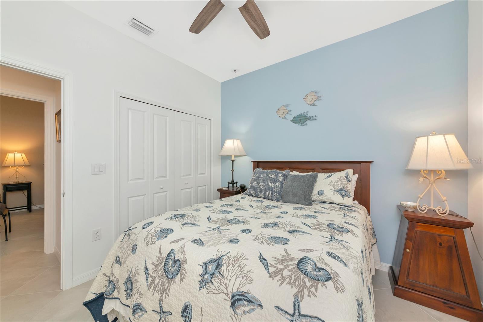 Image 16 of 42 For 11375 Burgundy Drive