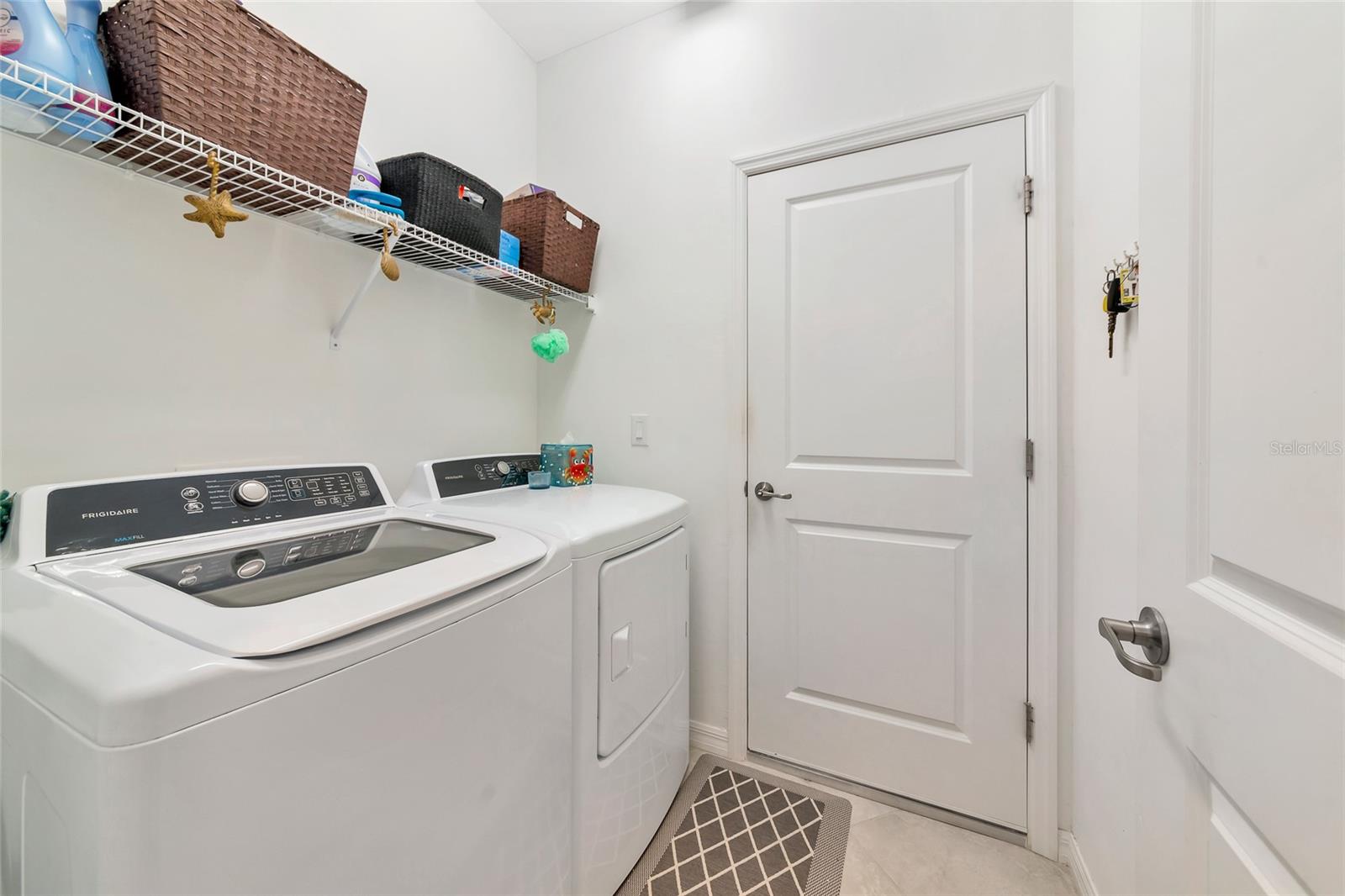 Image 30 of 42 For 11375 Burgundy Drive