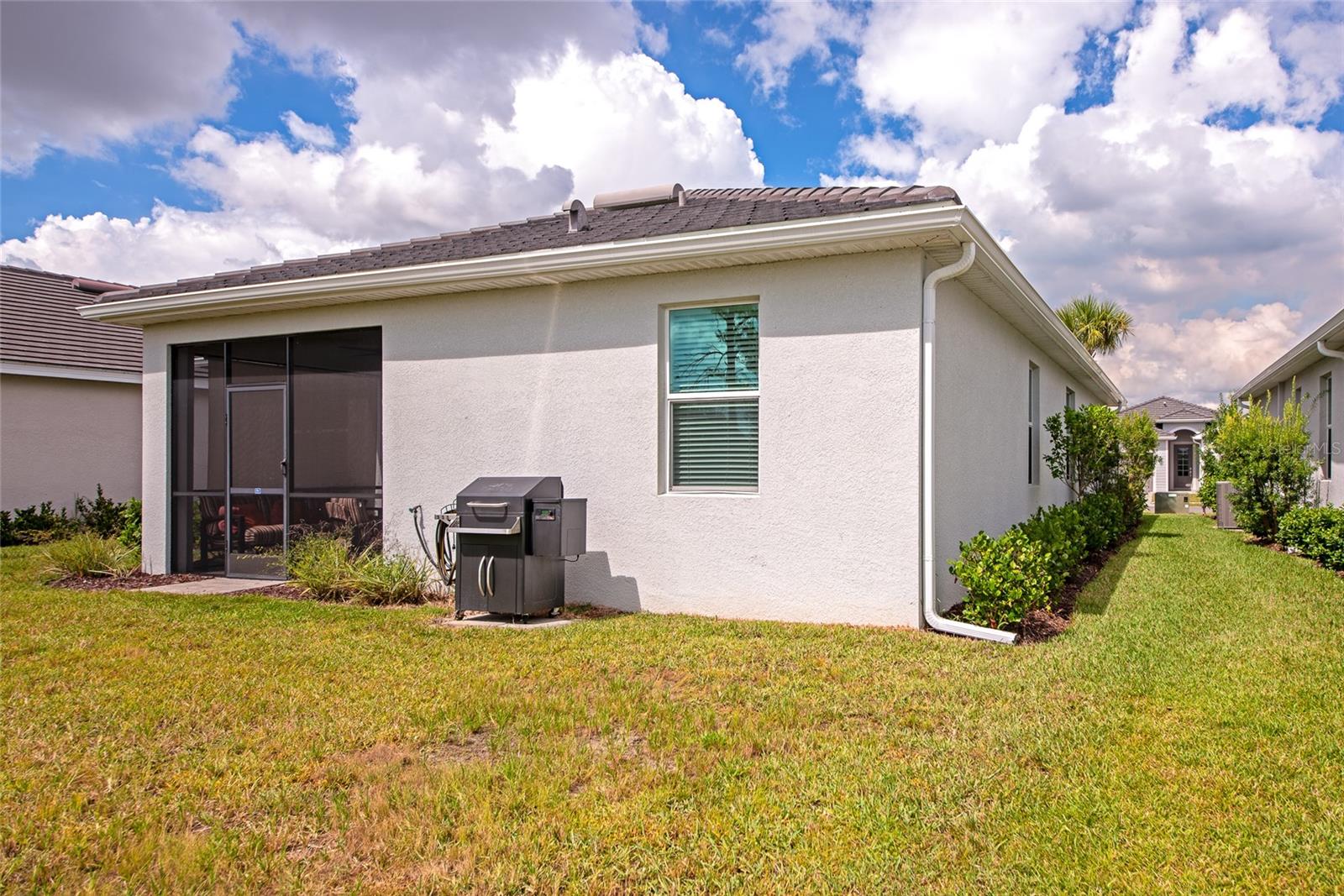 Image 36 of 42 For 11375 Burgundy Drive