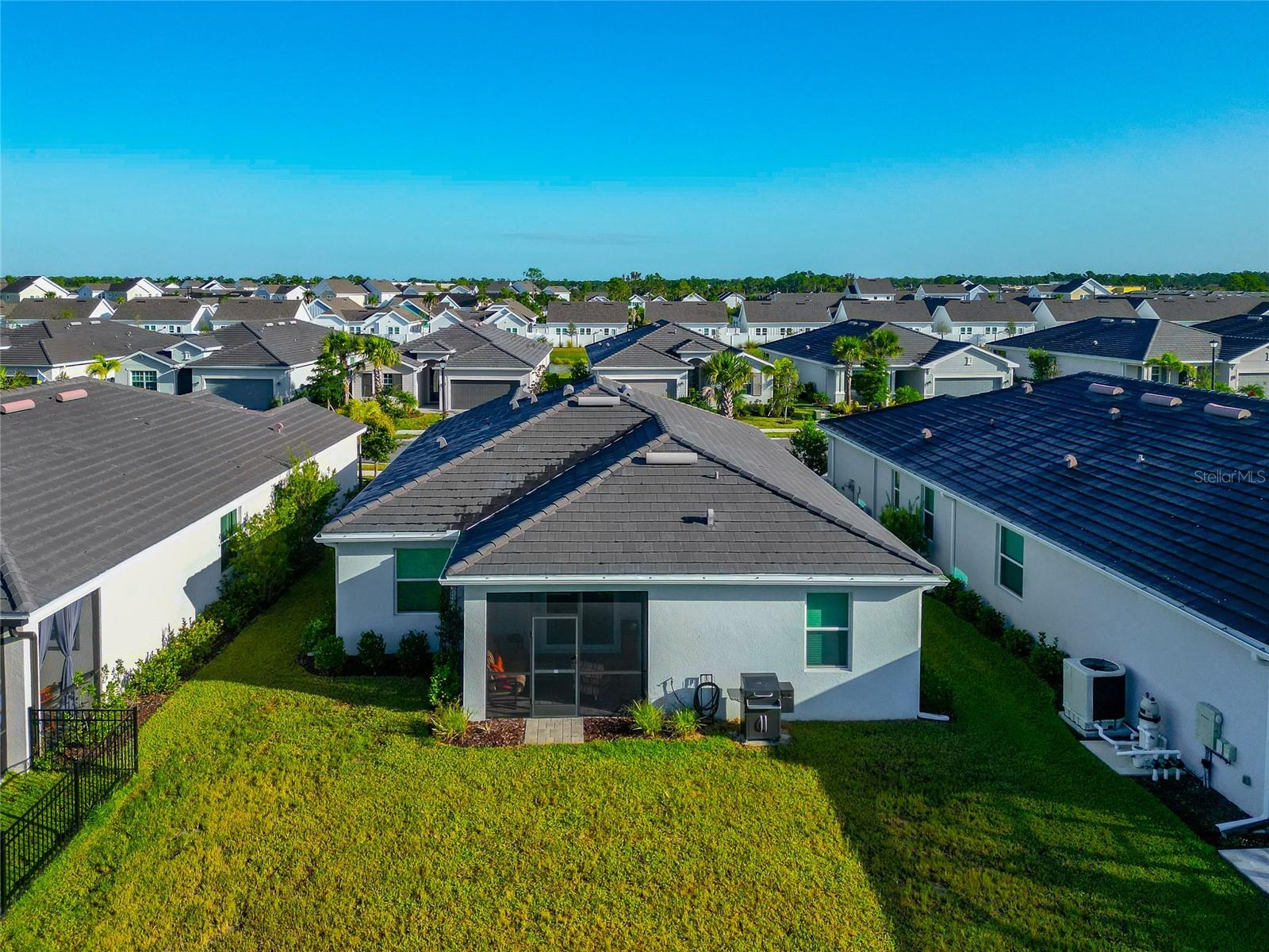 Image 40 of 42 For 11375 Burgundy Drive