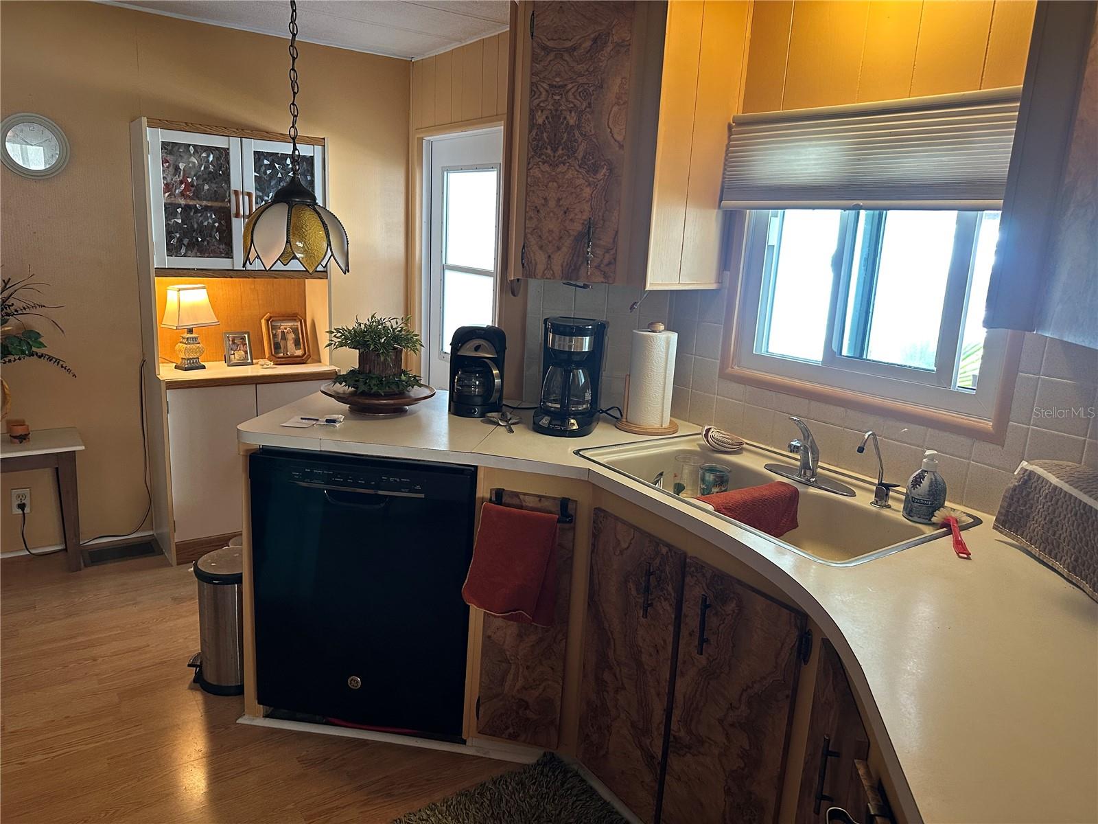 Image 2 of 27 For 5800 Forsythia Road