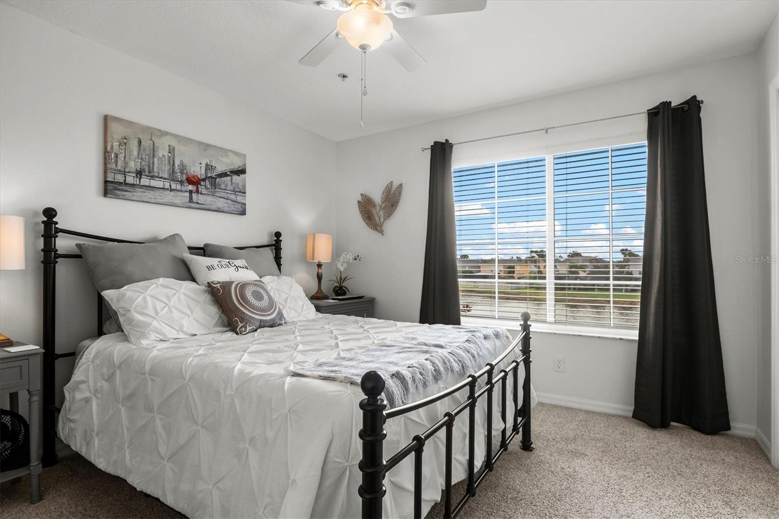 Image 33 of 84 For 12909 Tigers Eye Drive