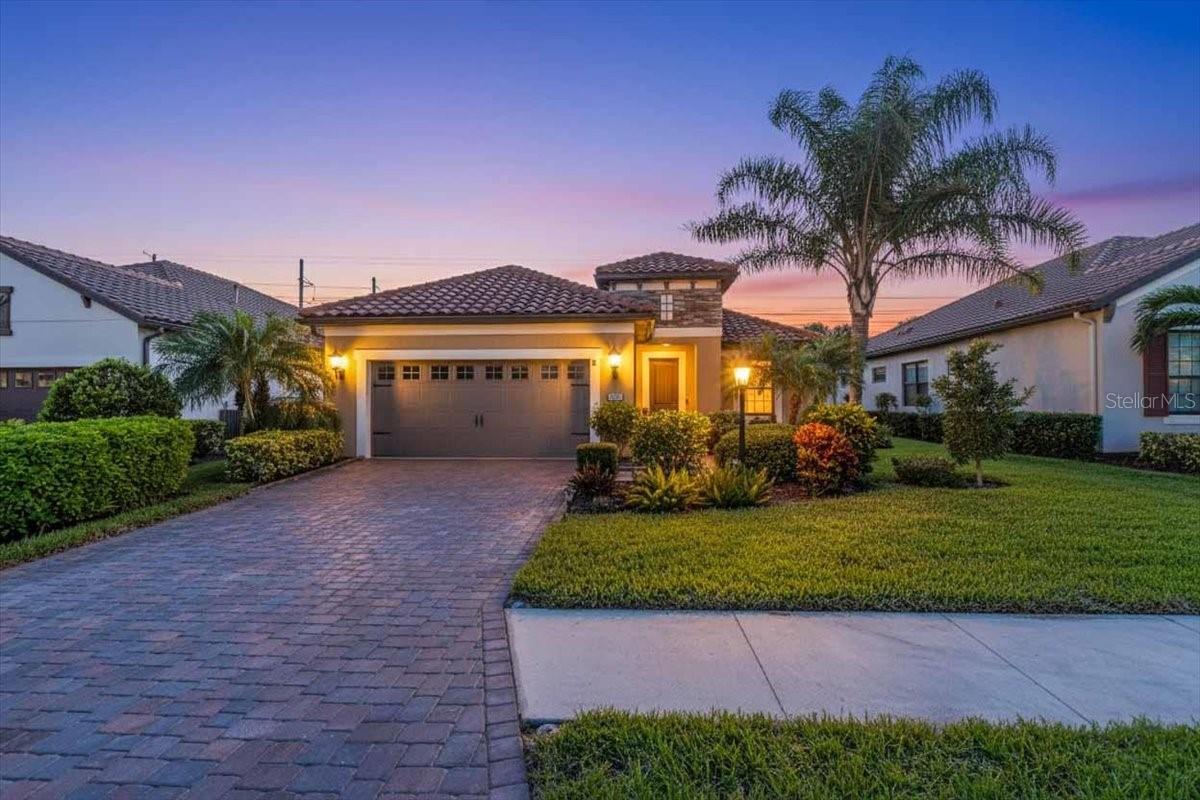 Details for 26744 Weiskopf Drive, ENGLEWOOD, FL 34223