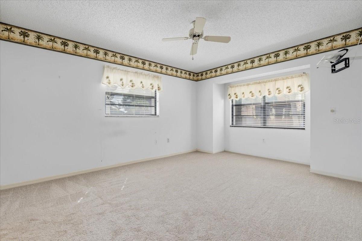 Image 19 of 55 For 1211 Capri Isles Boulevard 140