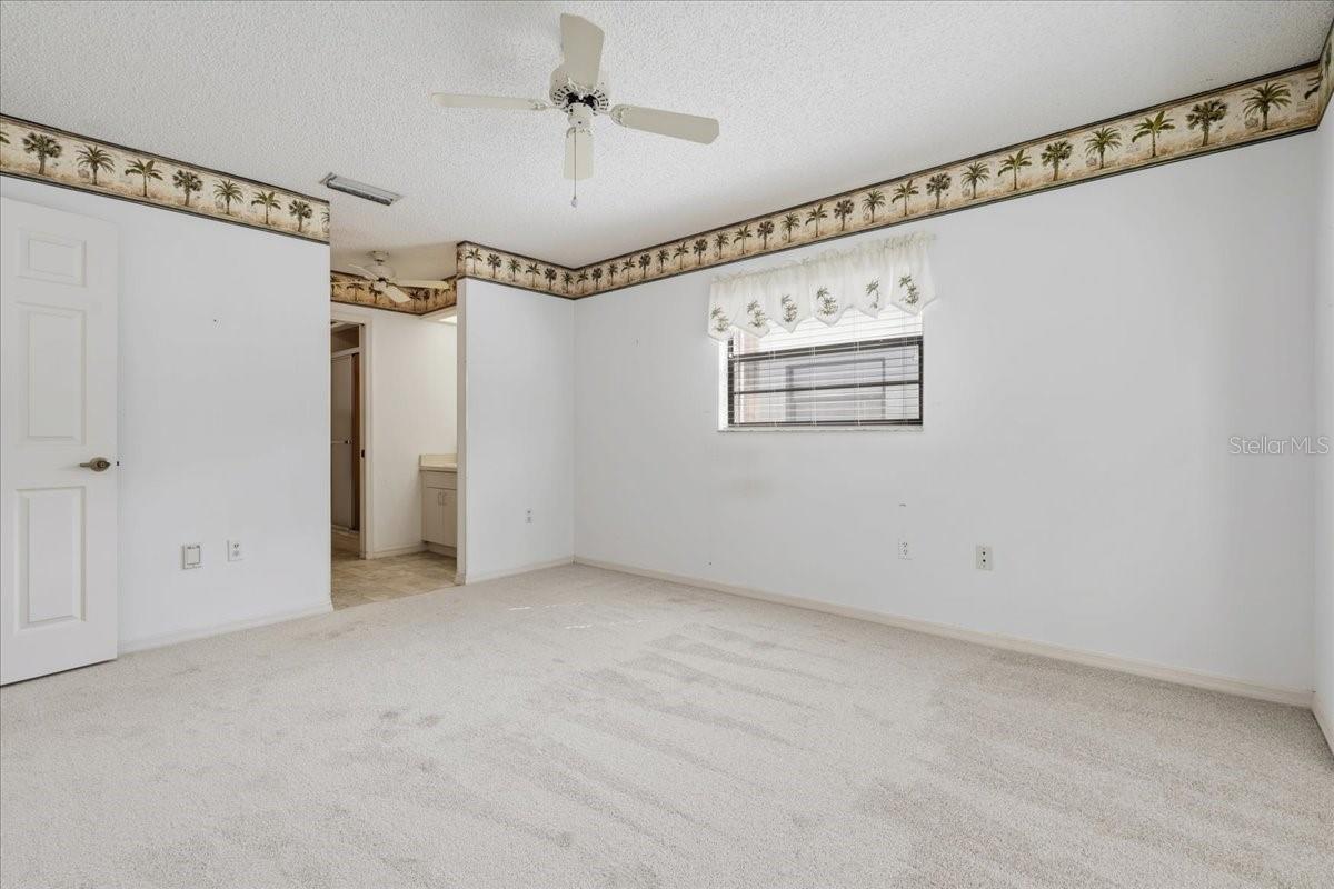 Image 20 of 55 For 1211 Capri Isles Boulevard 140