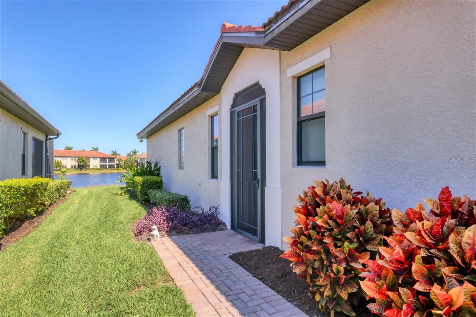 Details for 10424 Crooked Creek Drive, VENICE, FL 34293