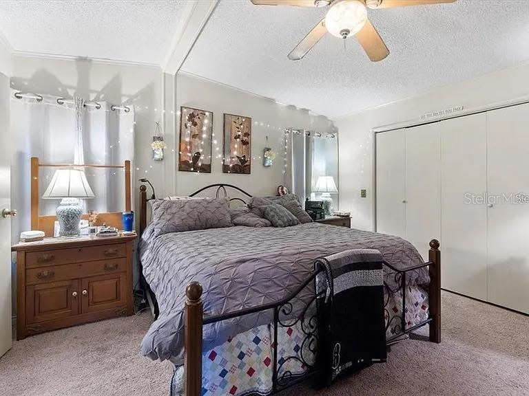 Image 26 of 45 For 121 Bermuda Way