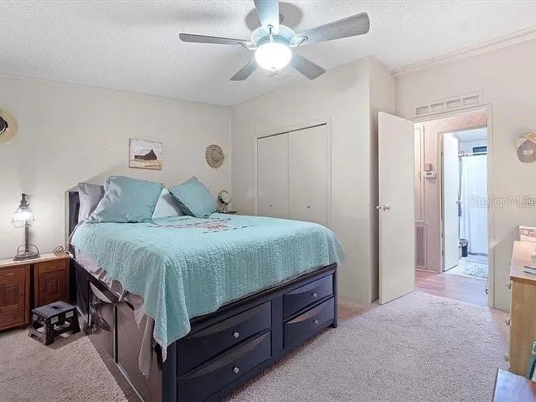 Image 28 of 45 For 121 Bermuda Way