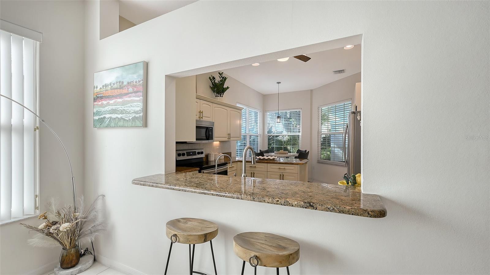 Image 18 of 64 For 560 Fallbrook Drive