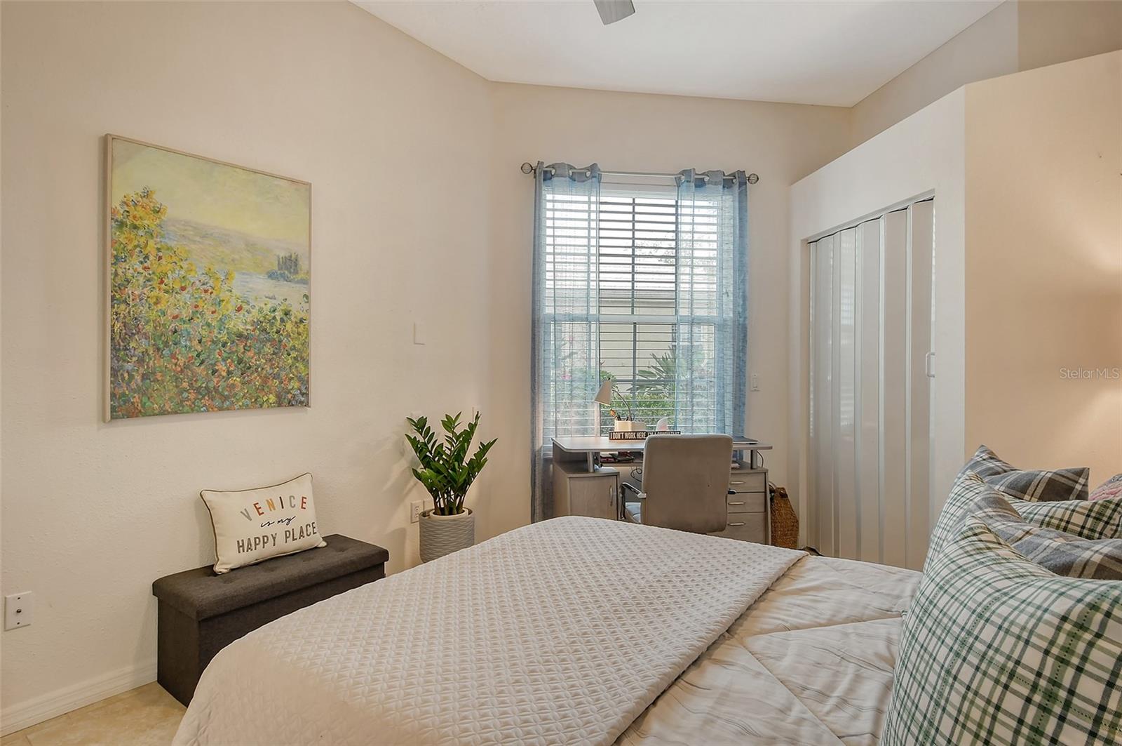 Image 27 of 64 For 560 Fallbrook Drive
